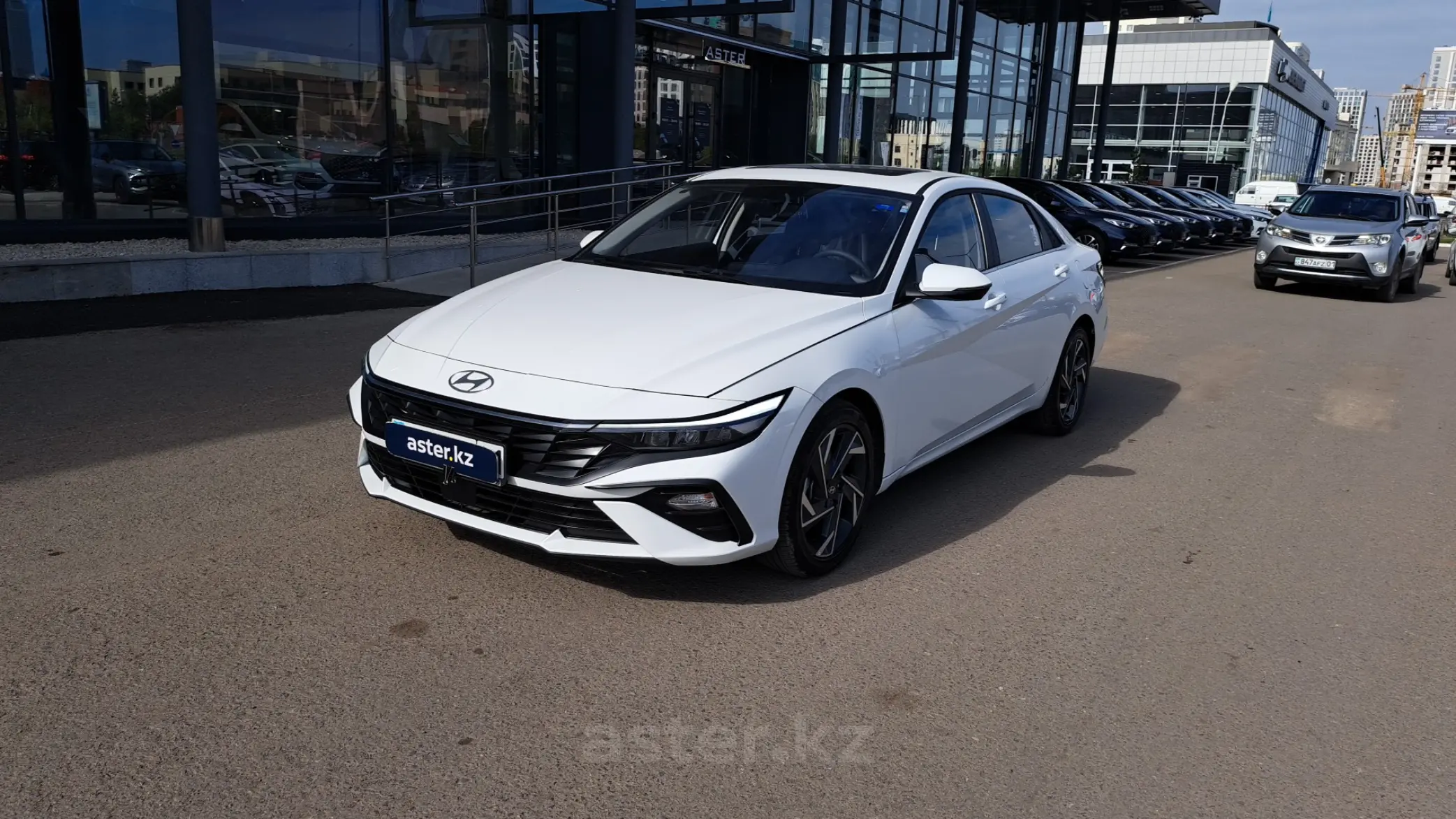 Hyundai Elantra 2023