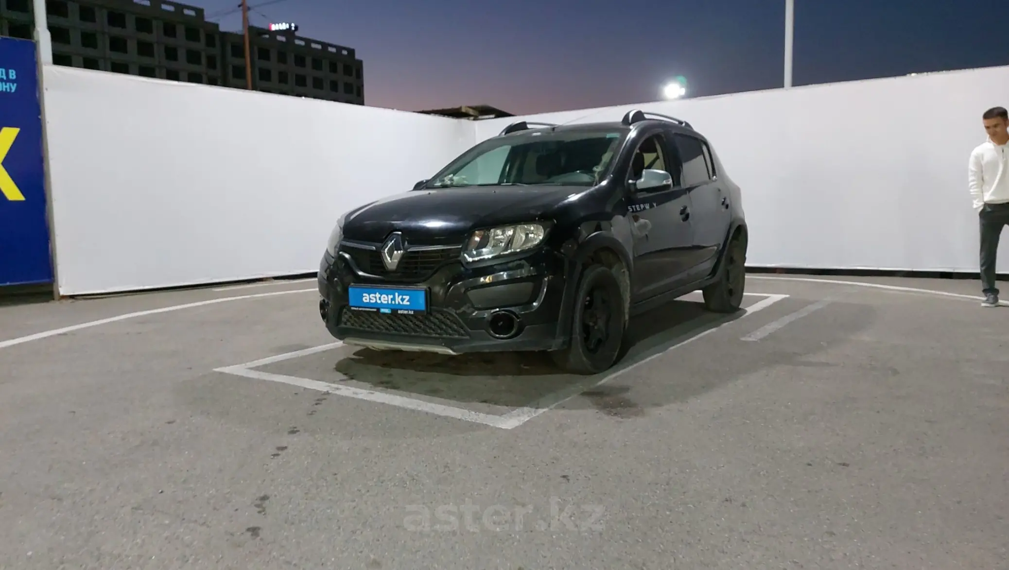 Renault Sandero 2015