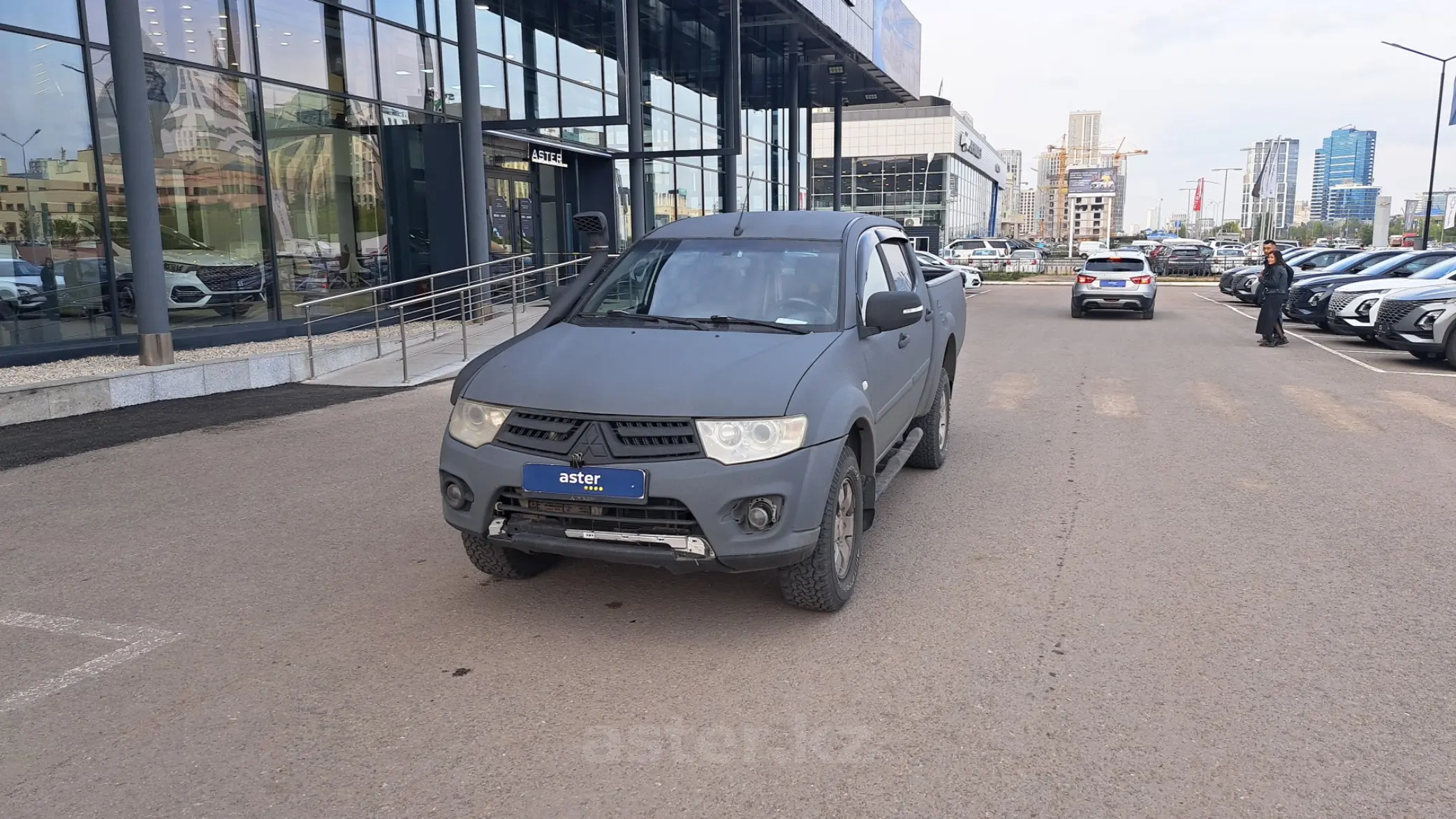 Mitsubishi L200 2014