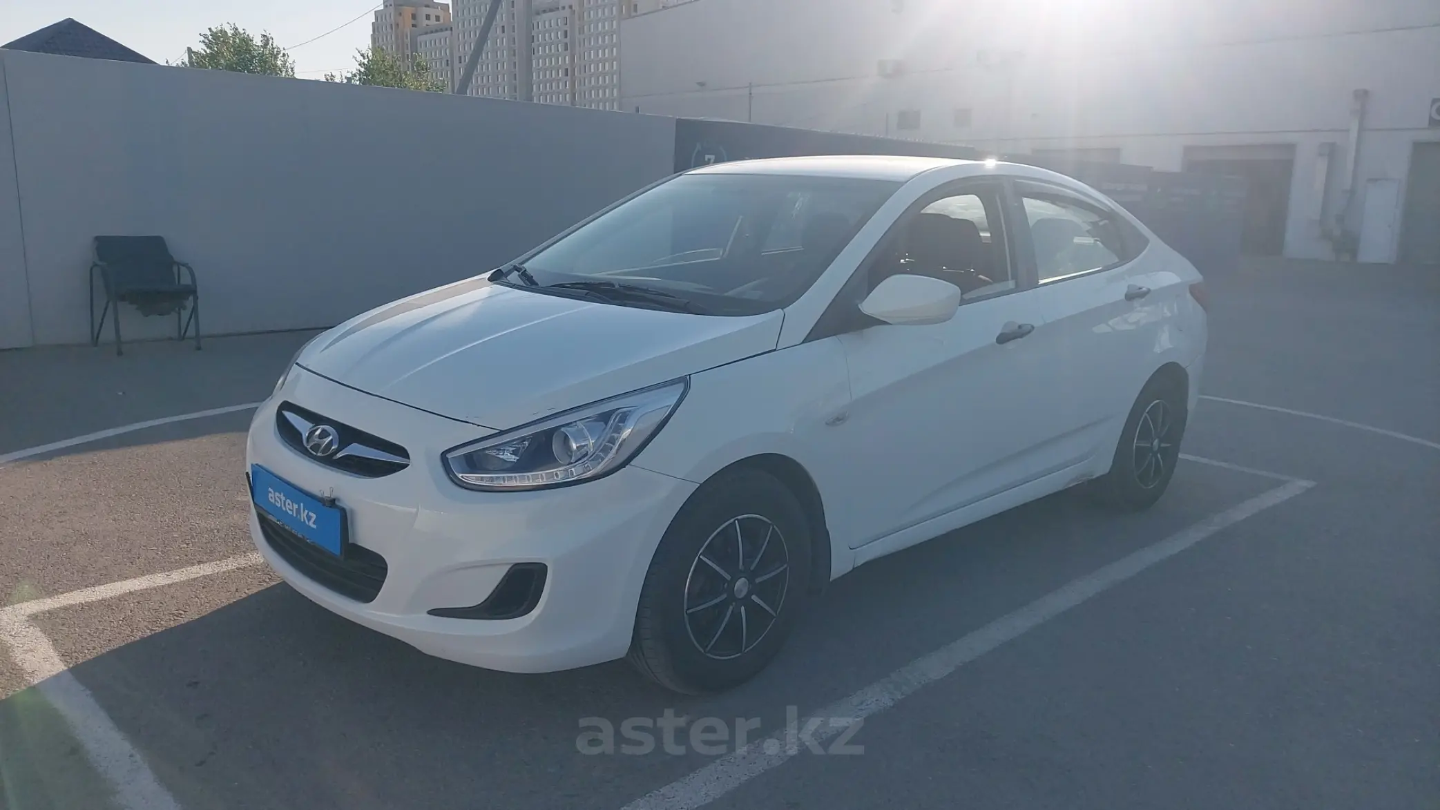 Hyundai Accent 2013