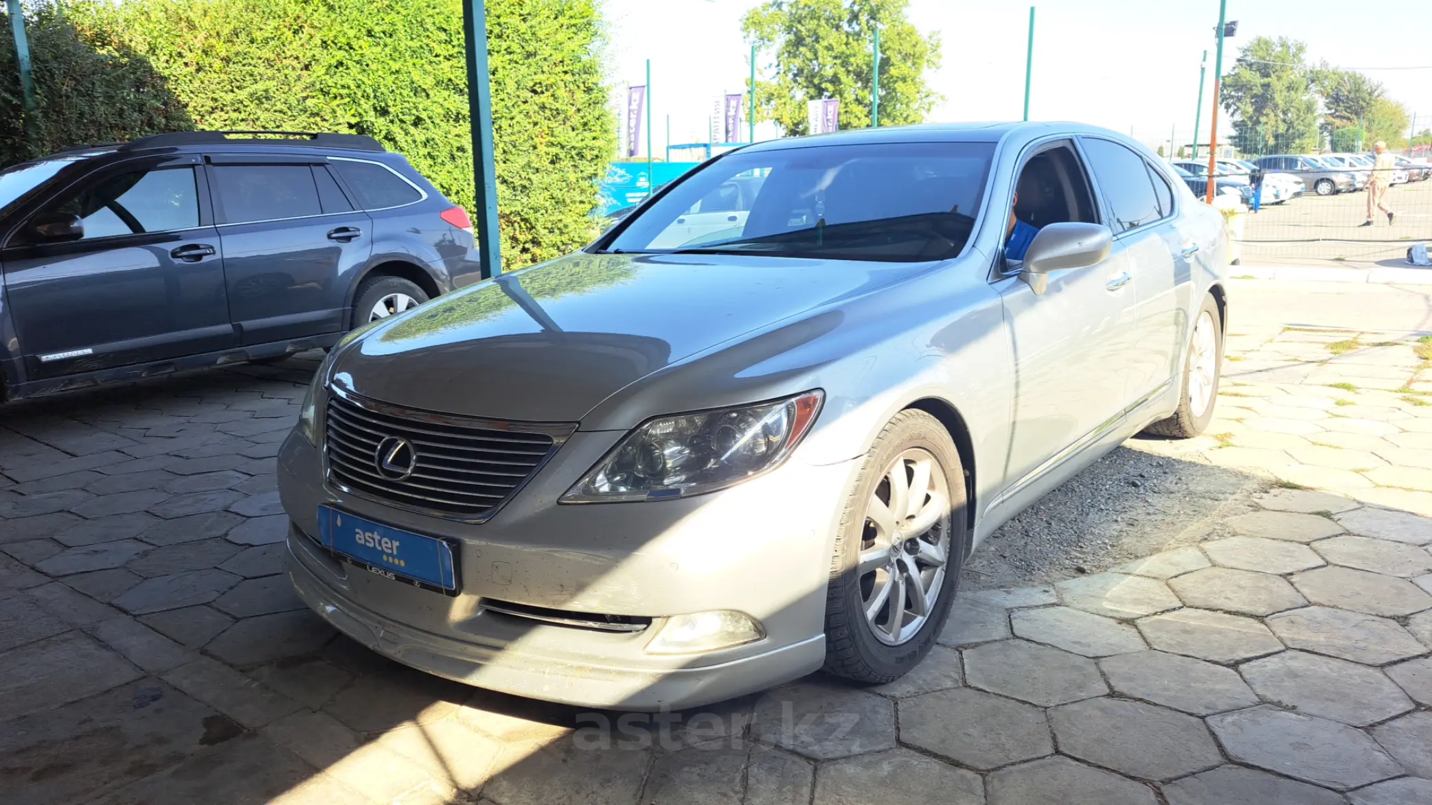 Lexus LS 2006