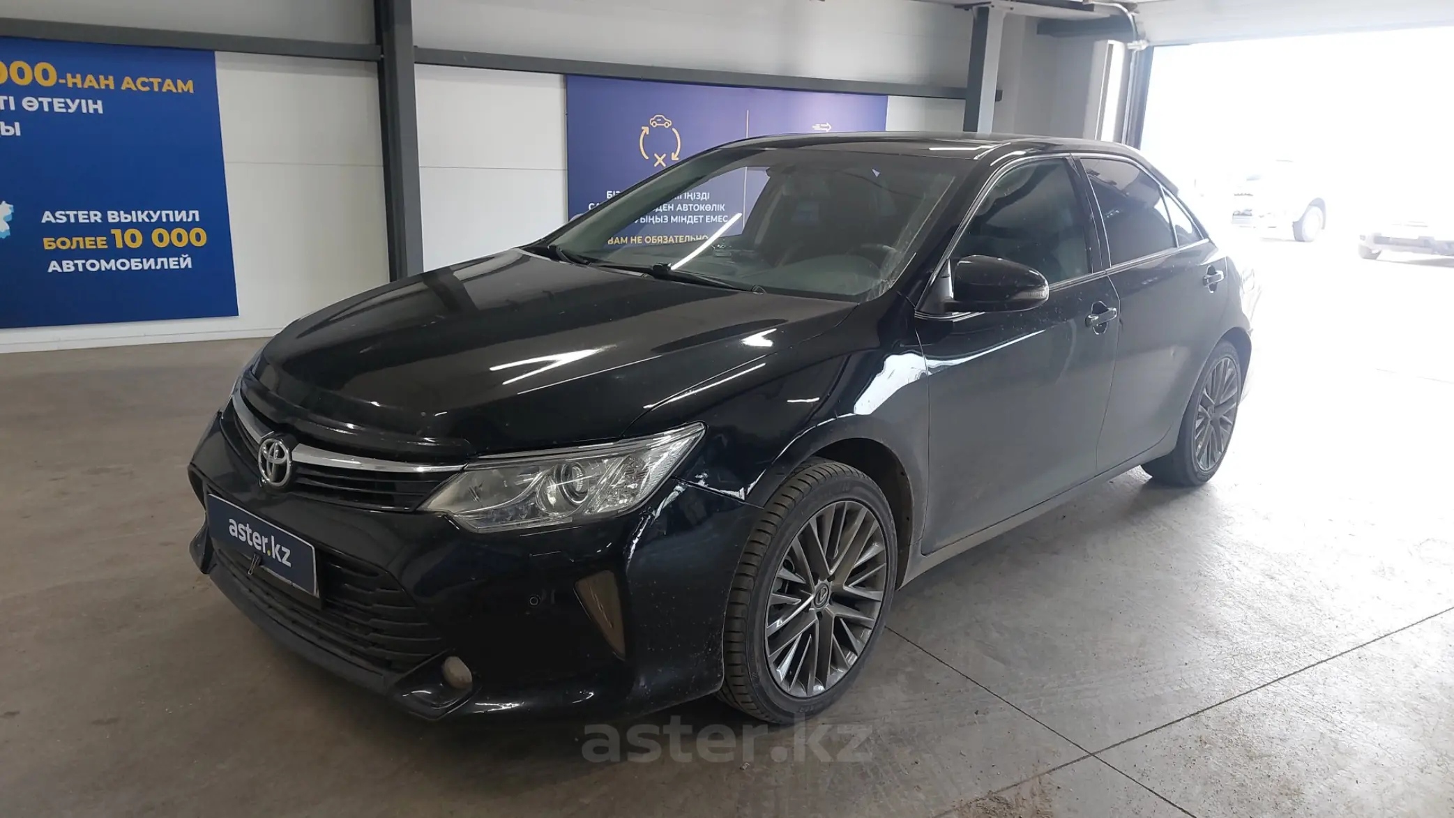 Toyota Camry 2016