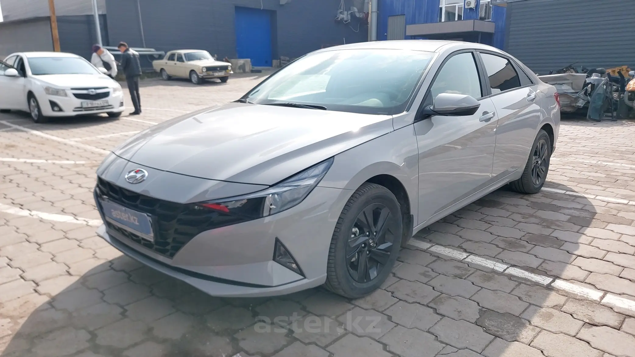 Hyundai Elantra 2022