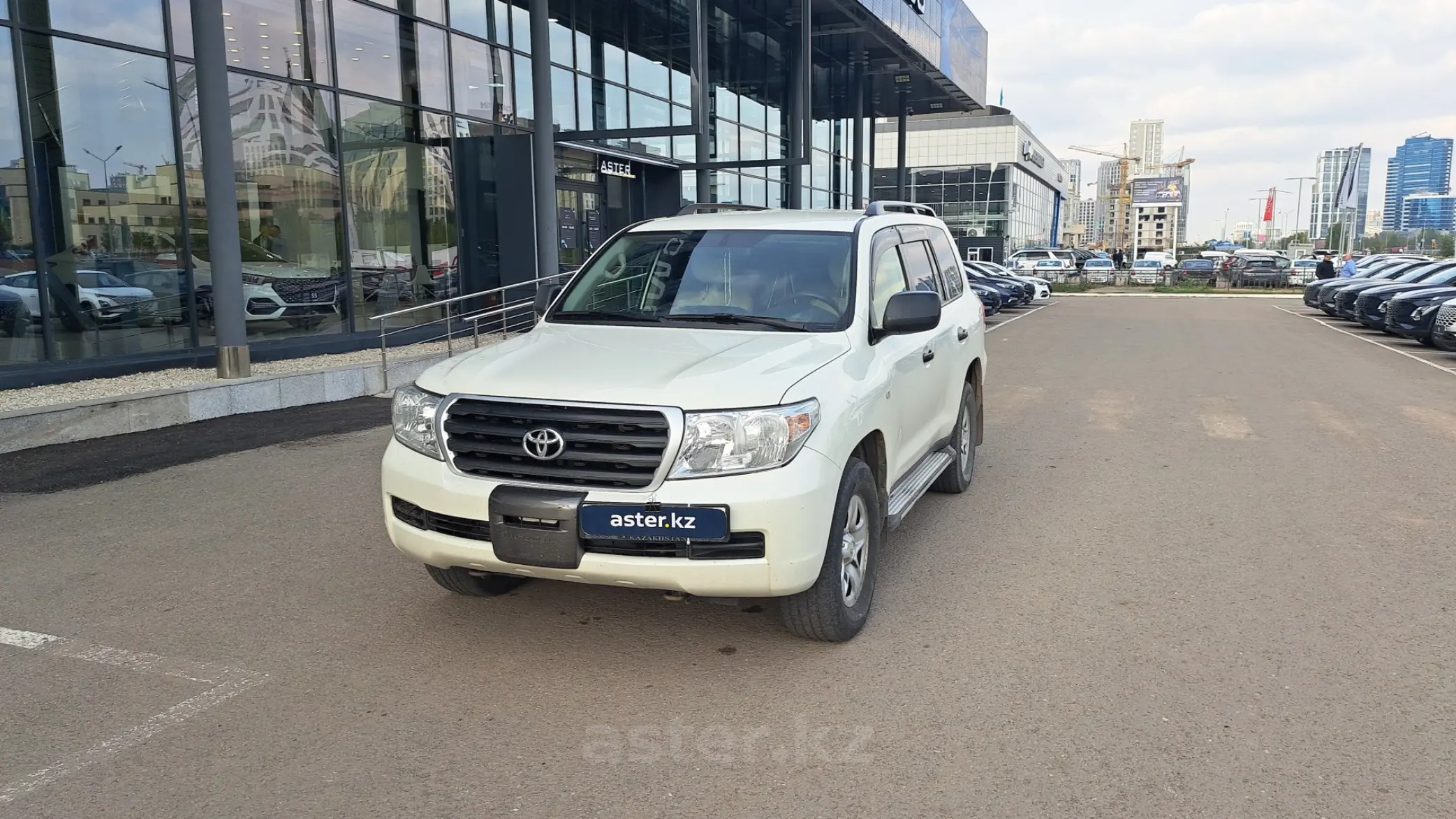 Toyota Land Cruiser 2011