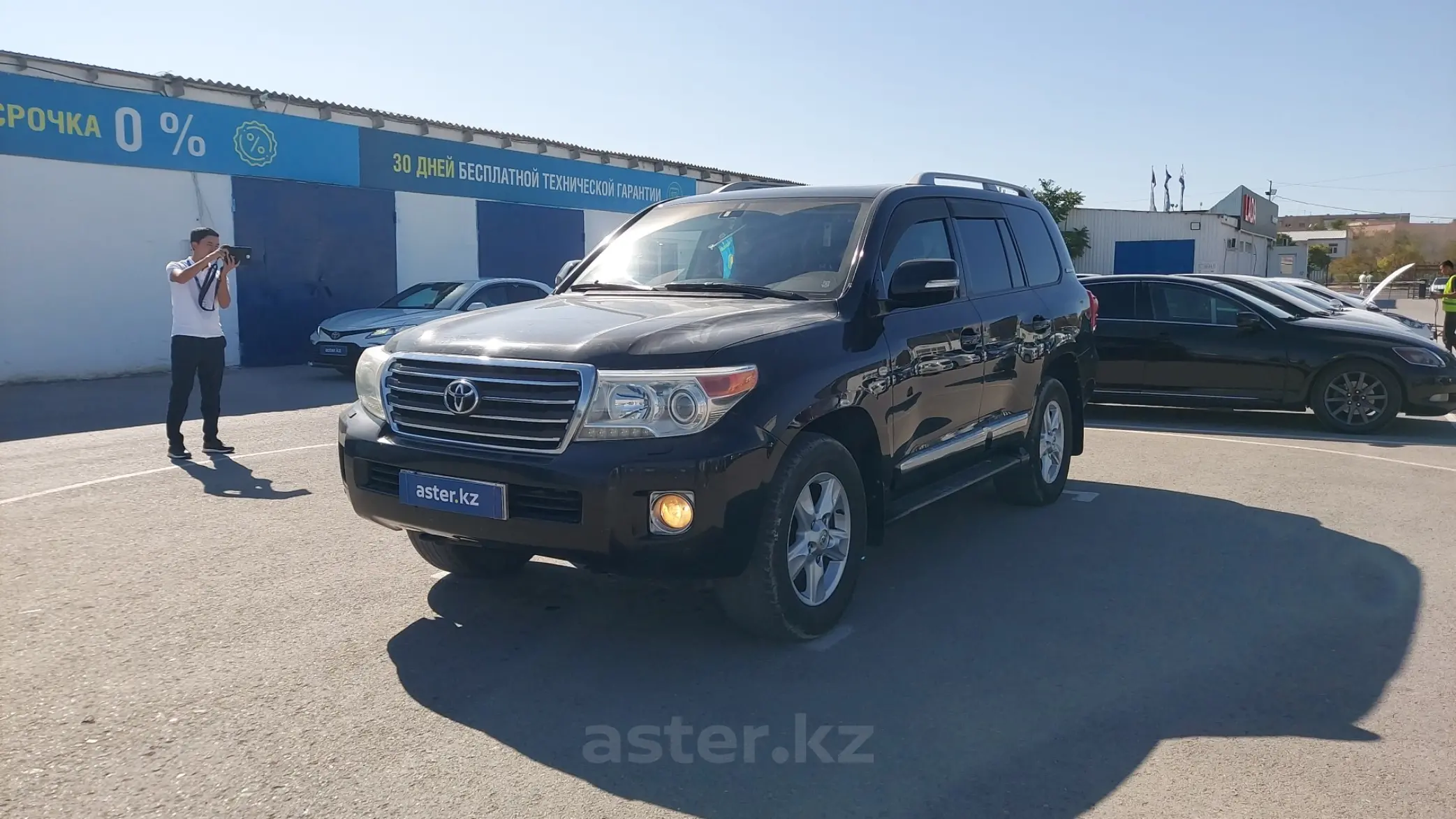 Toyota Land Cruiser 2011