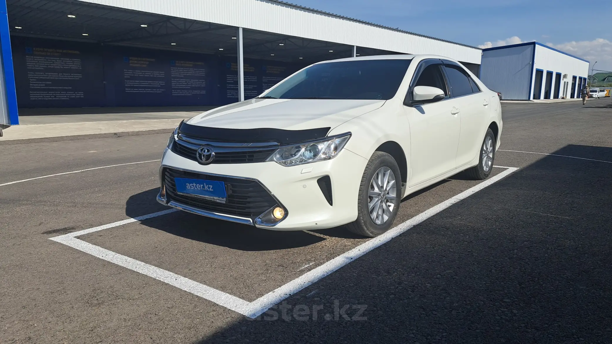 Toyota Camry 2015