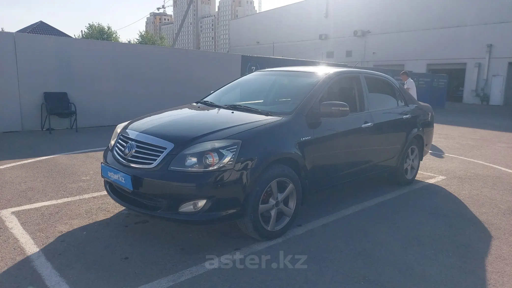 Geely SC7 2013