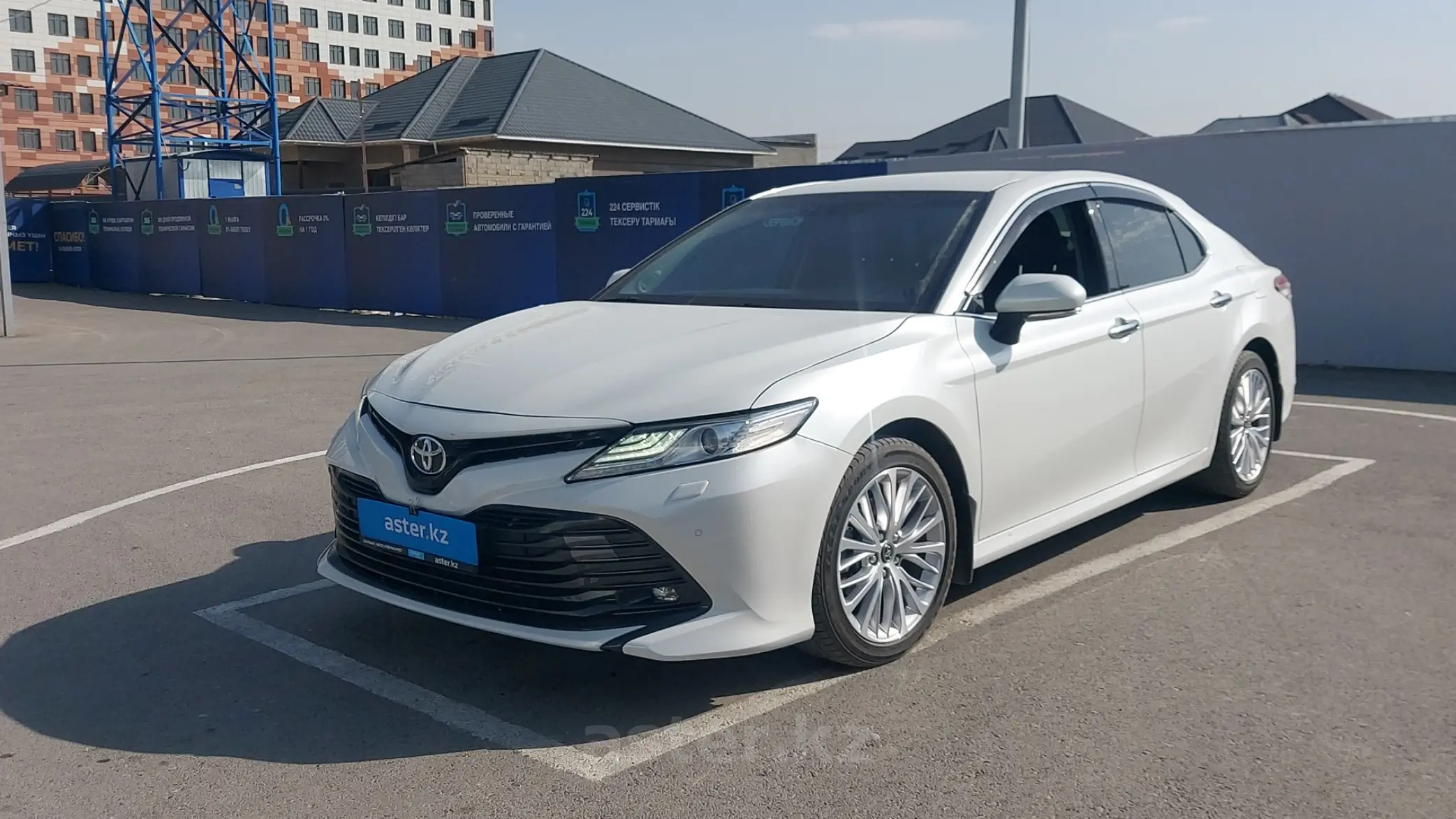 Toyota Camry 2019