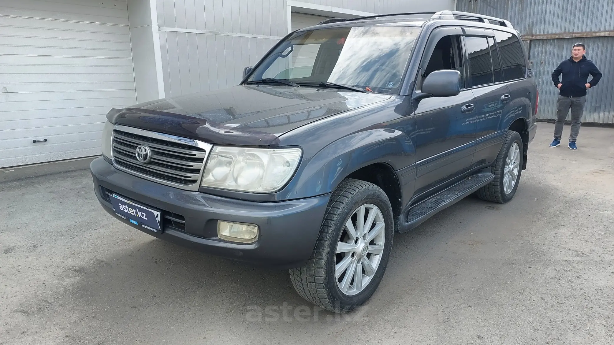 Toyota Land Cruiser 2005