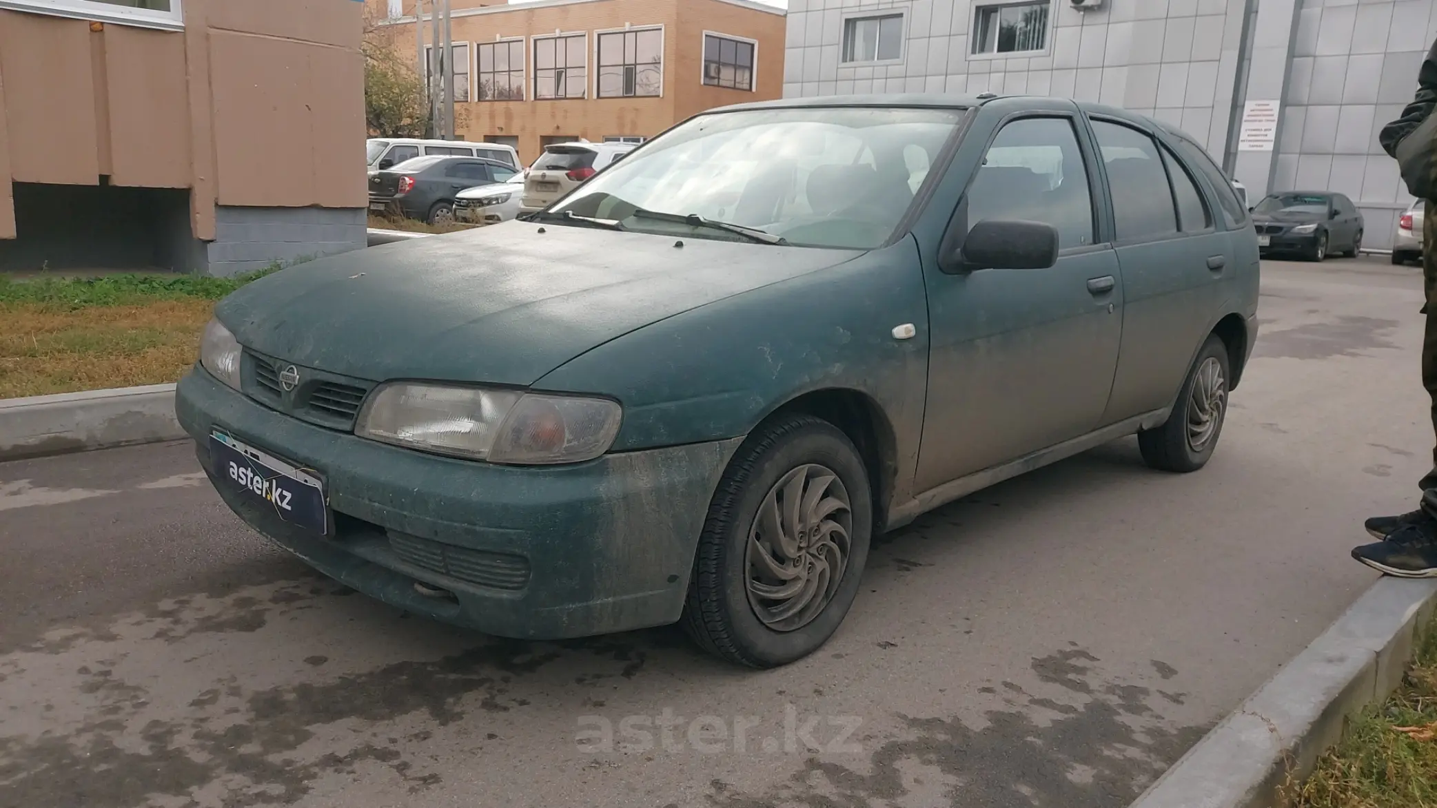 Nissan Almera 1996