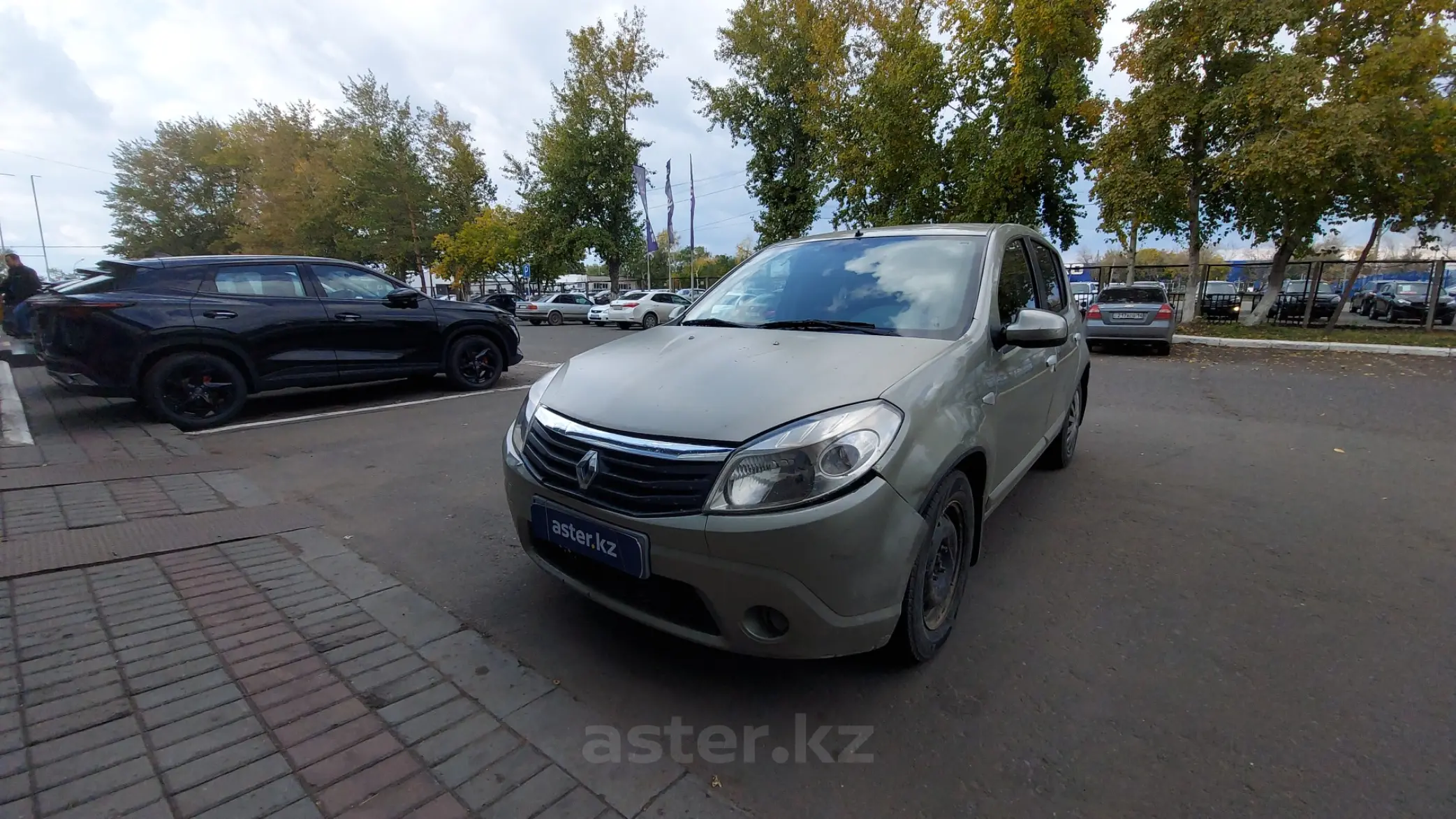 Renault Sandero 2013