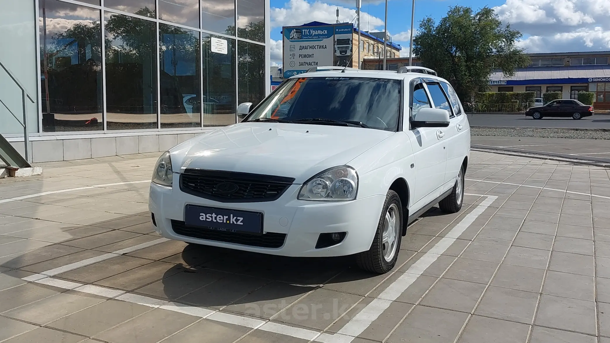 LADA (ВАЗ) Priora 2012