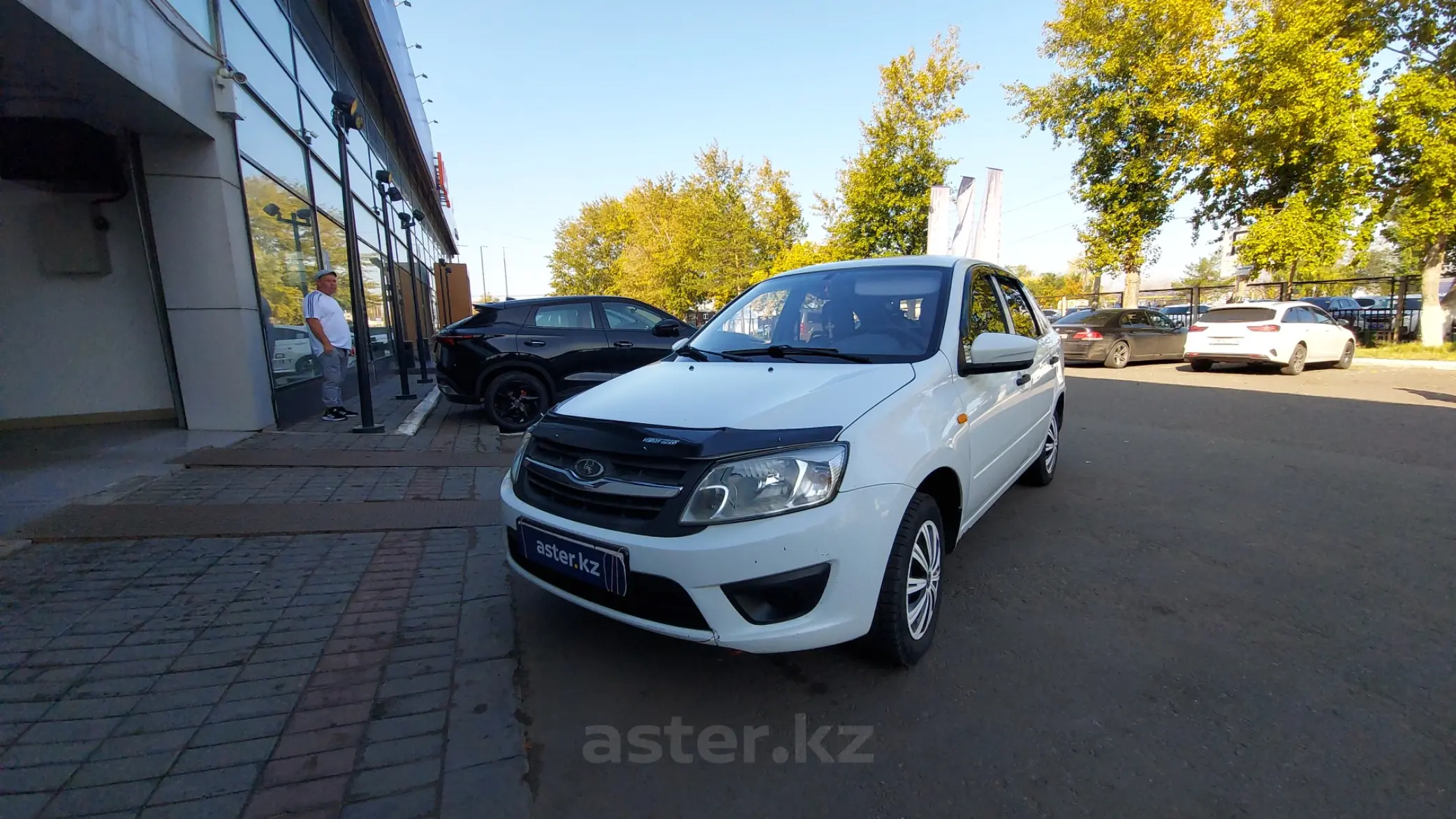 LADA (ВАЗ) Granta 2015