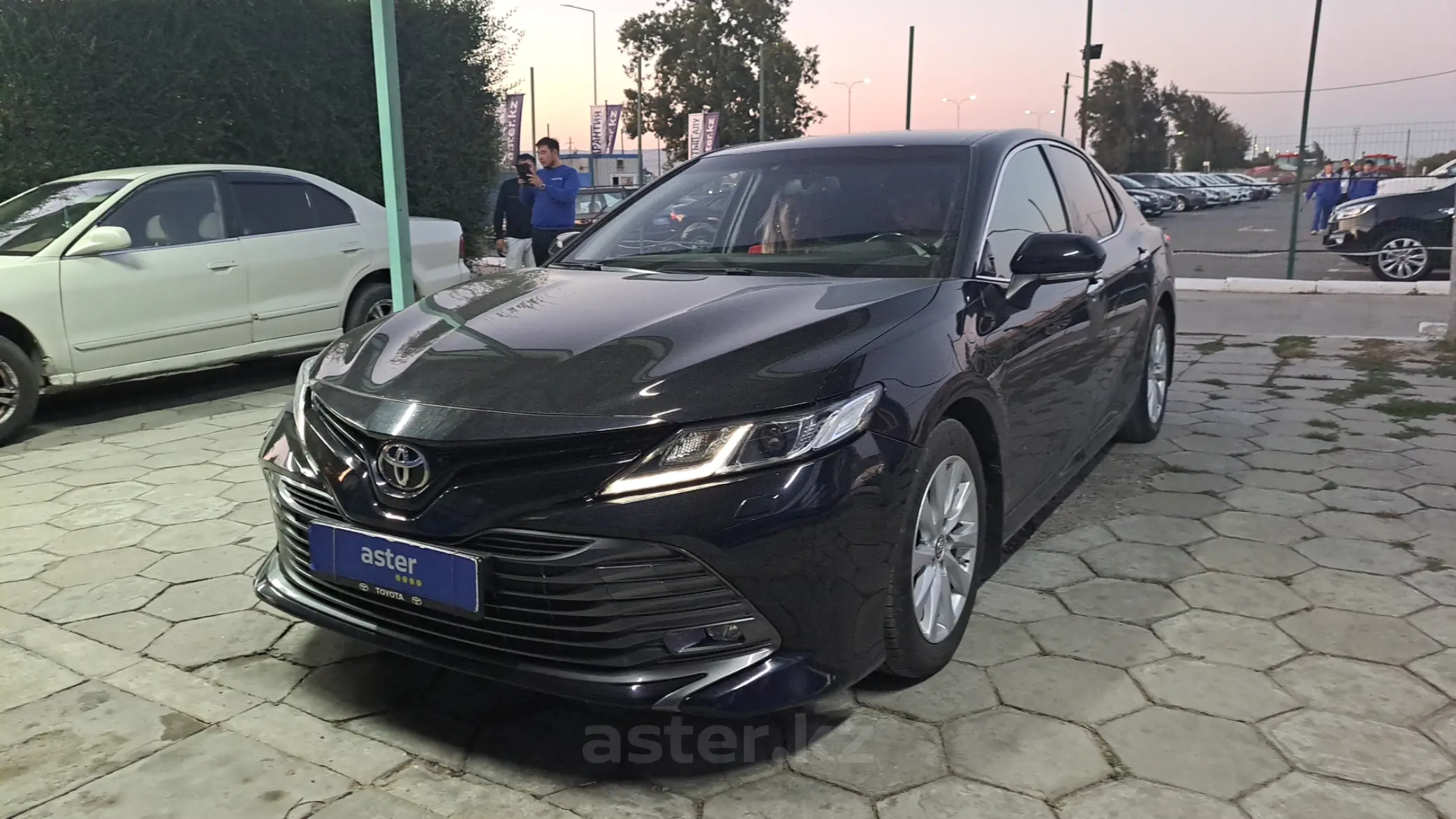 Toyota Camry 2019