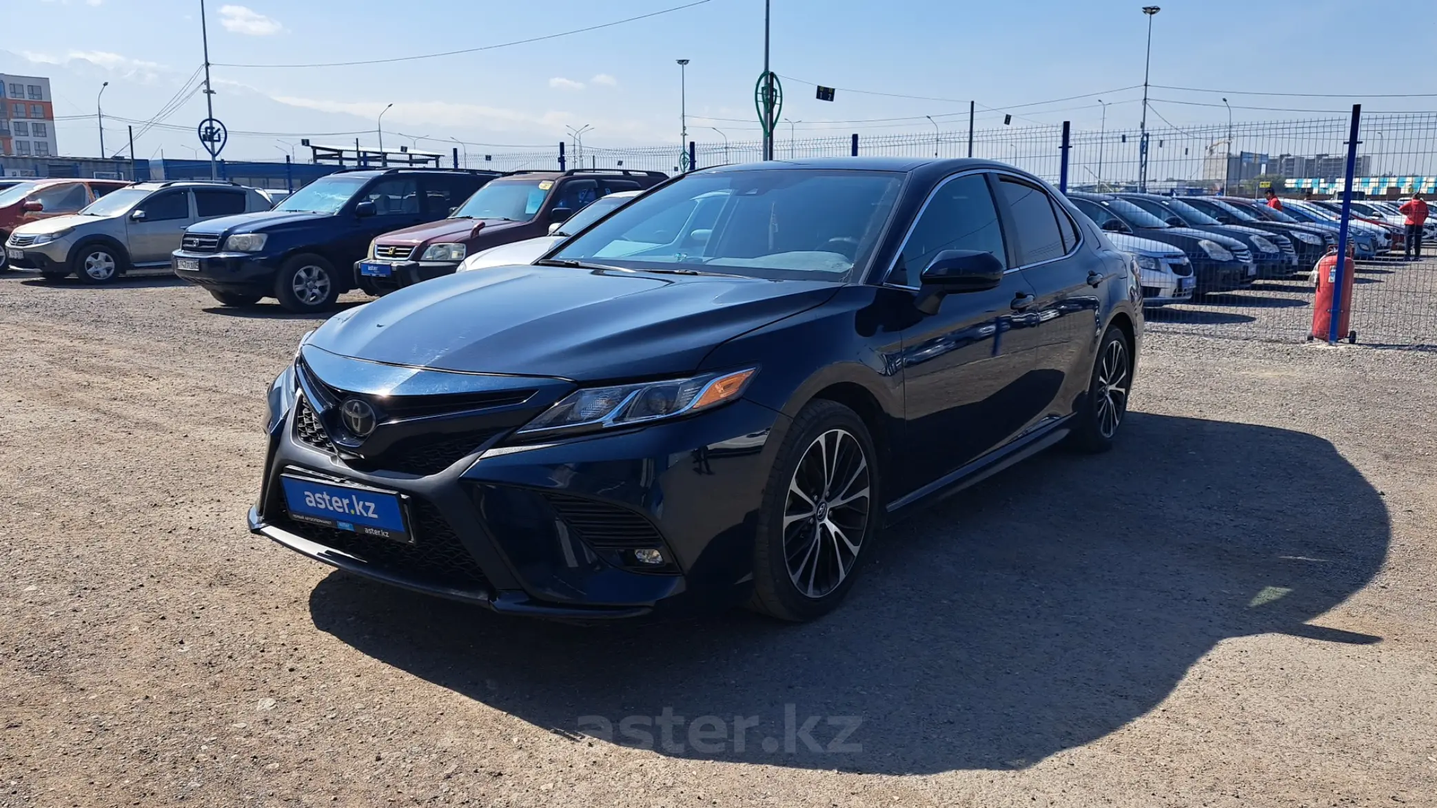 Toyota Camry 2019