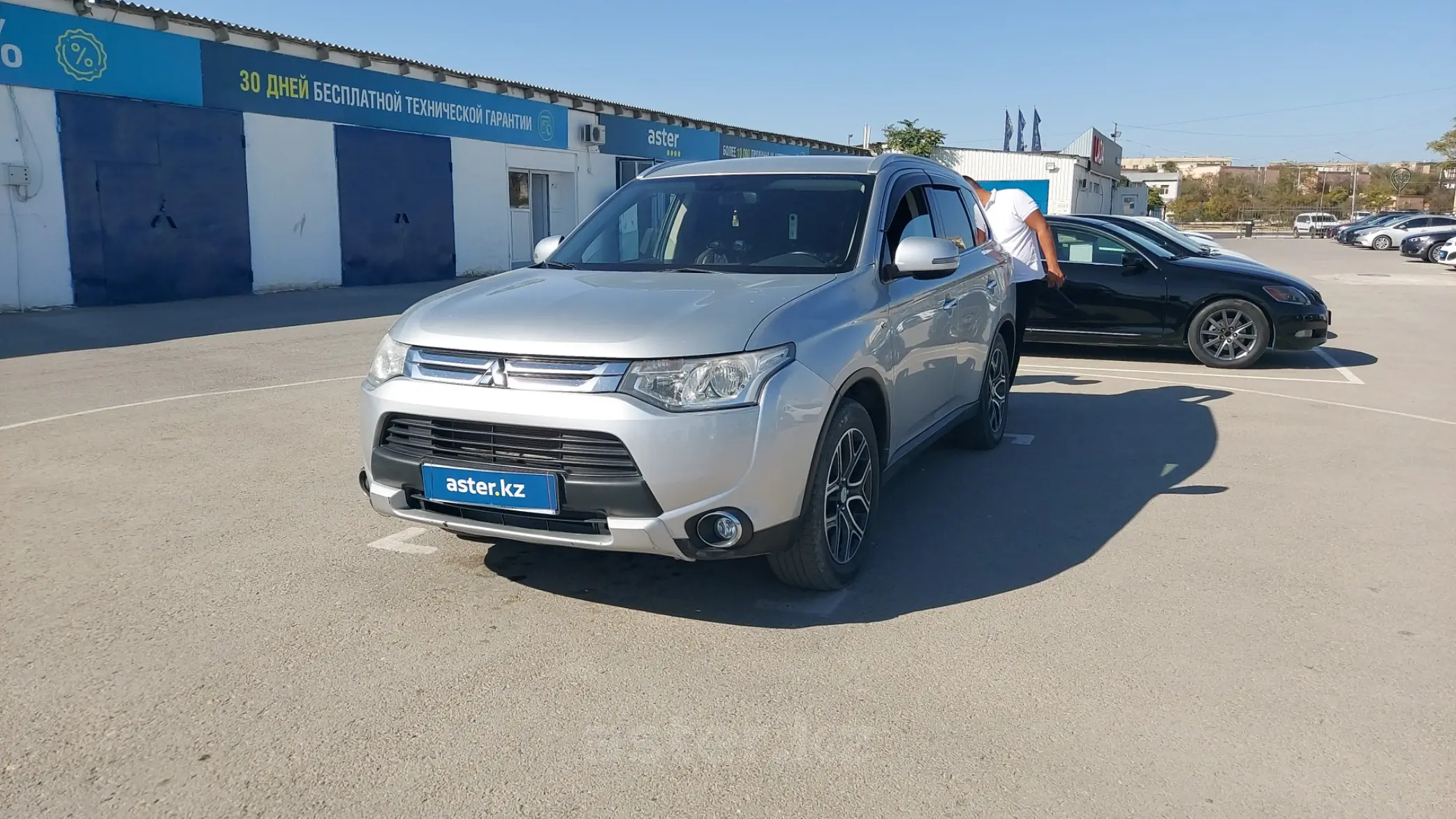 Mitsubishi Outlander 2014