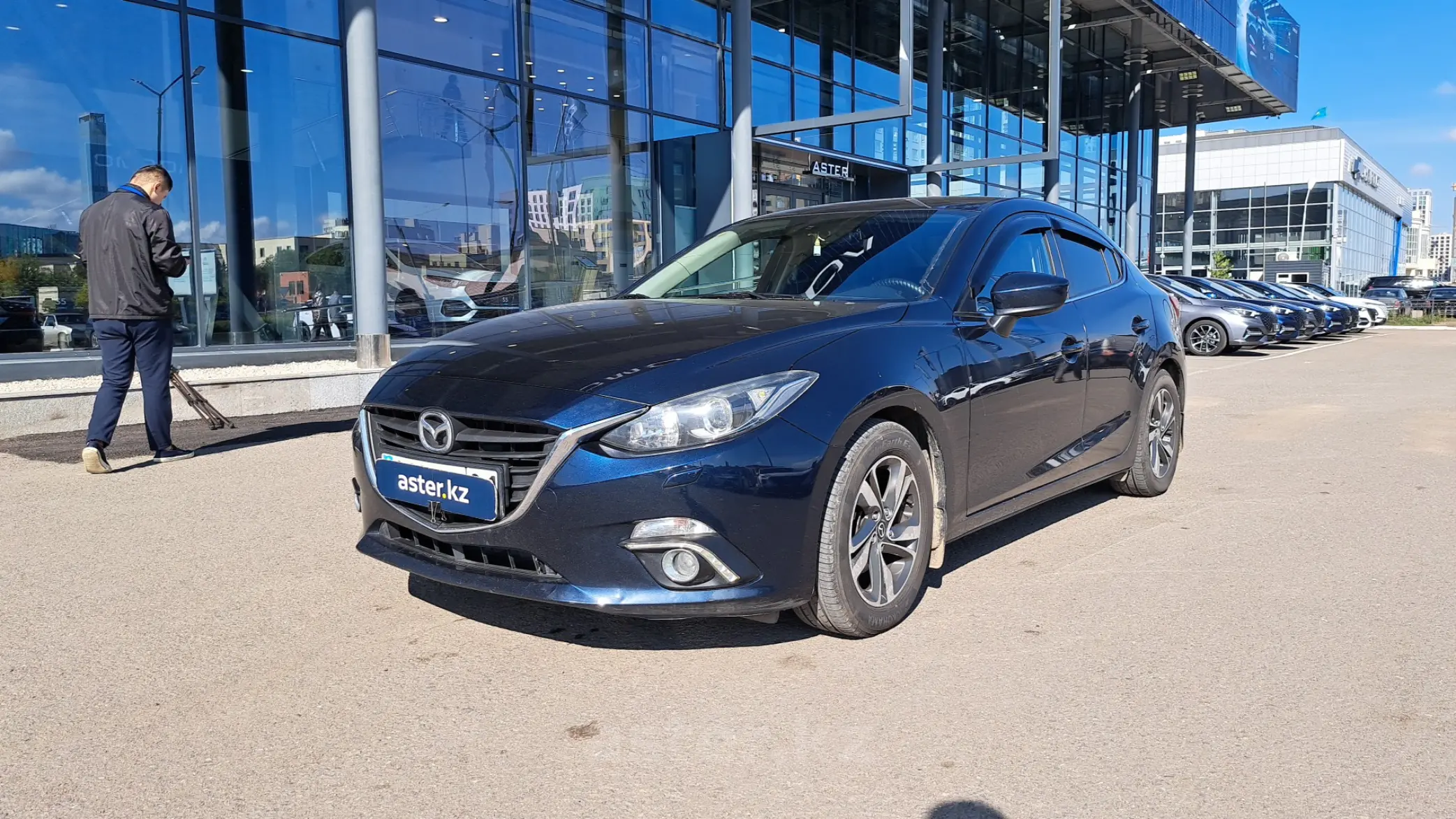 Mazda 3 2015