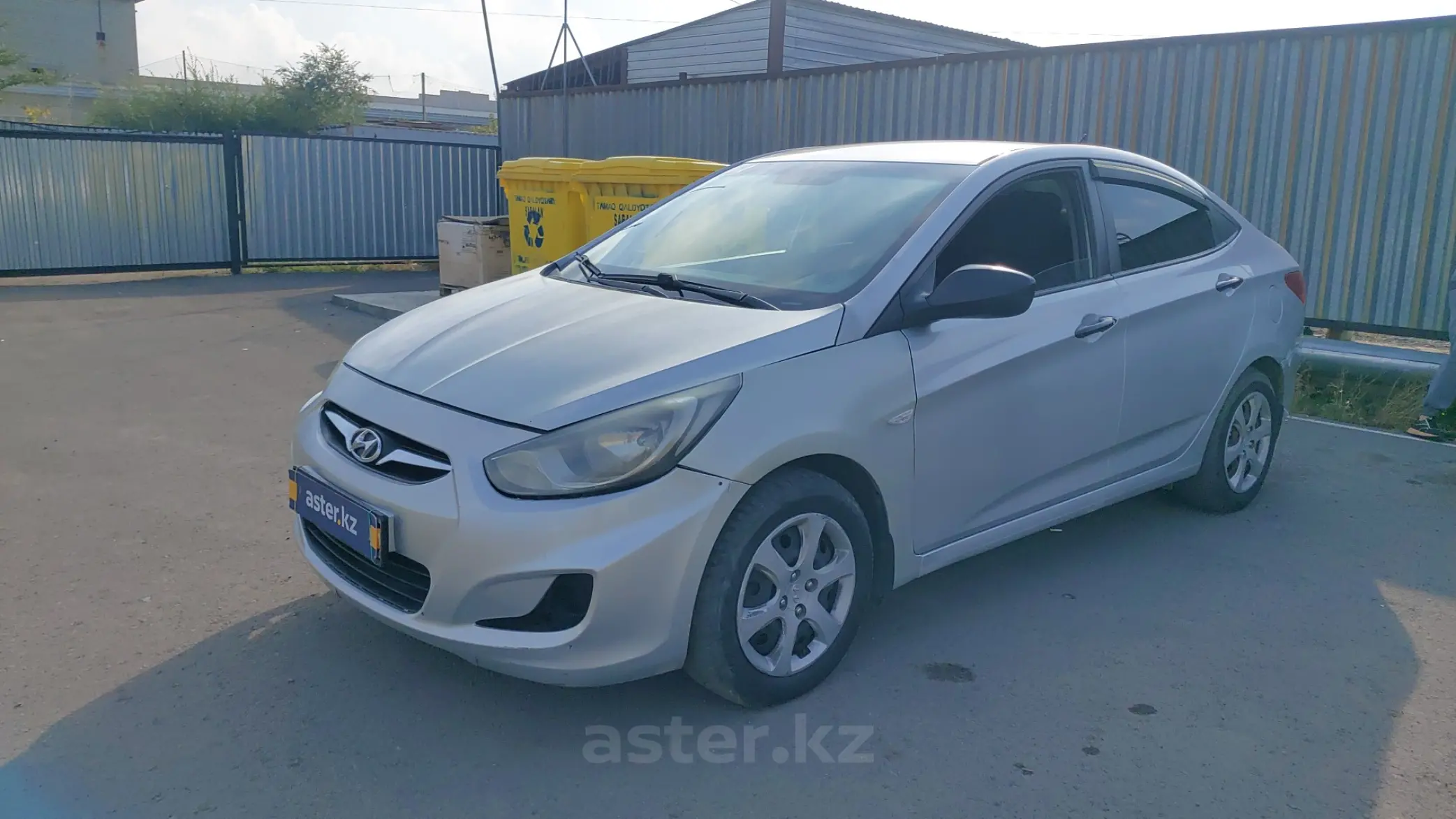 Hyundai Accent 2014