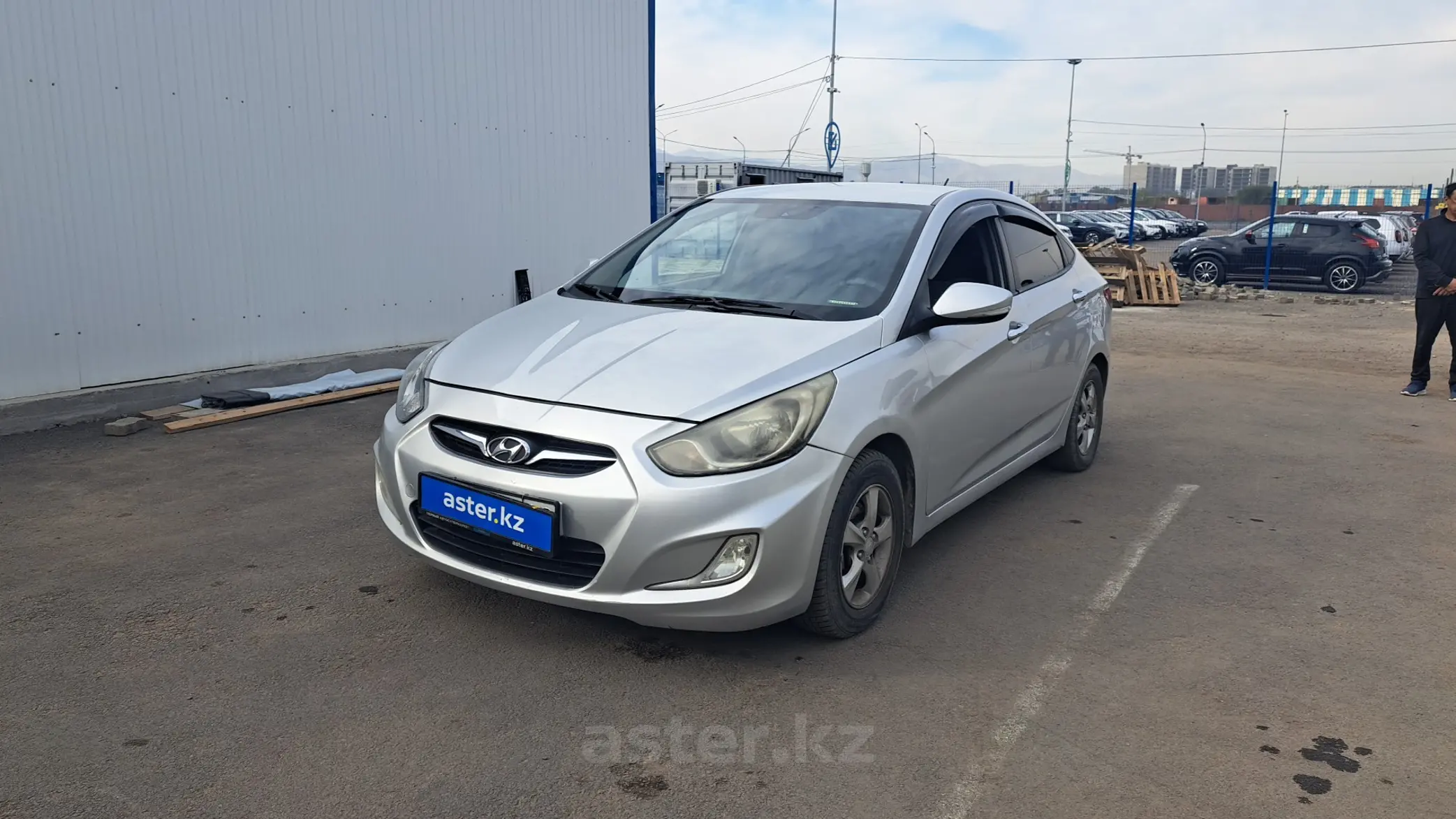 Hyundai Accent 2011