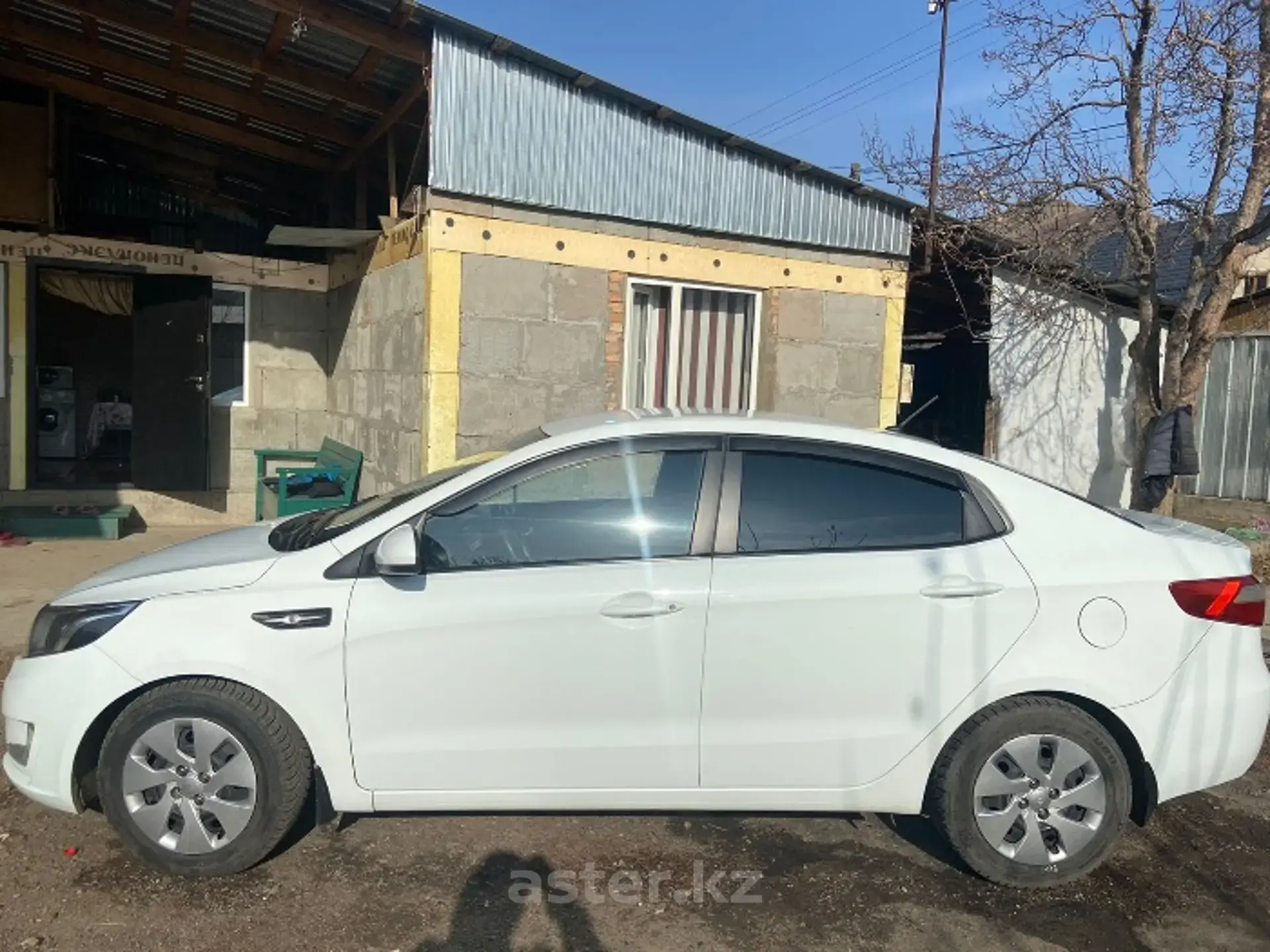 Kia Rio 2015