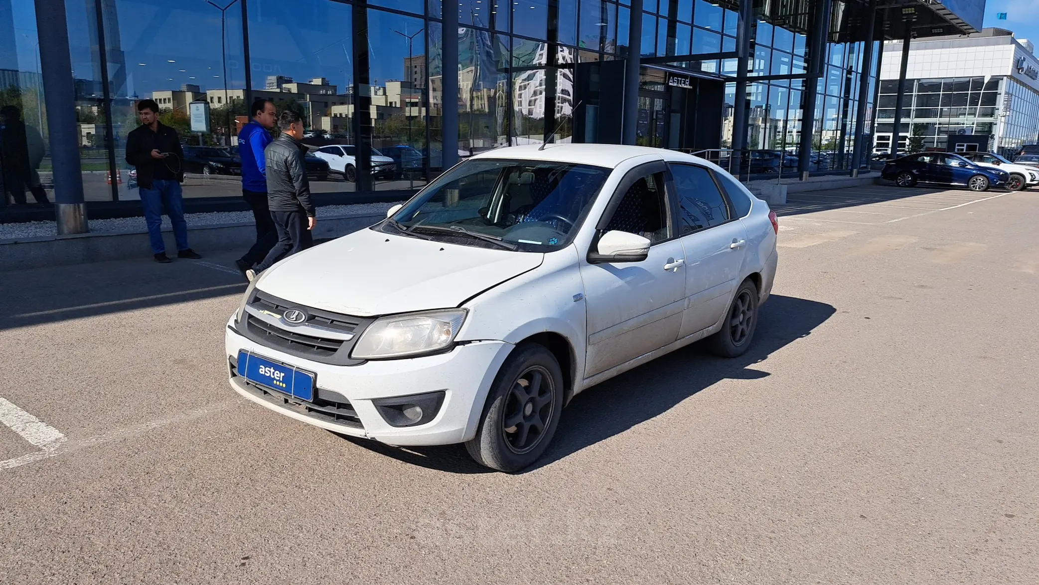 LADA (ВАЗ) Granta 2015