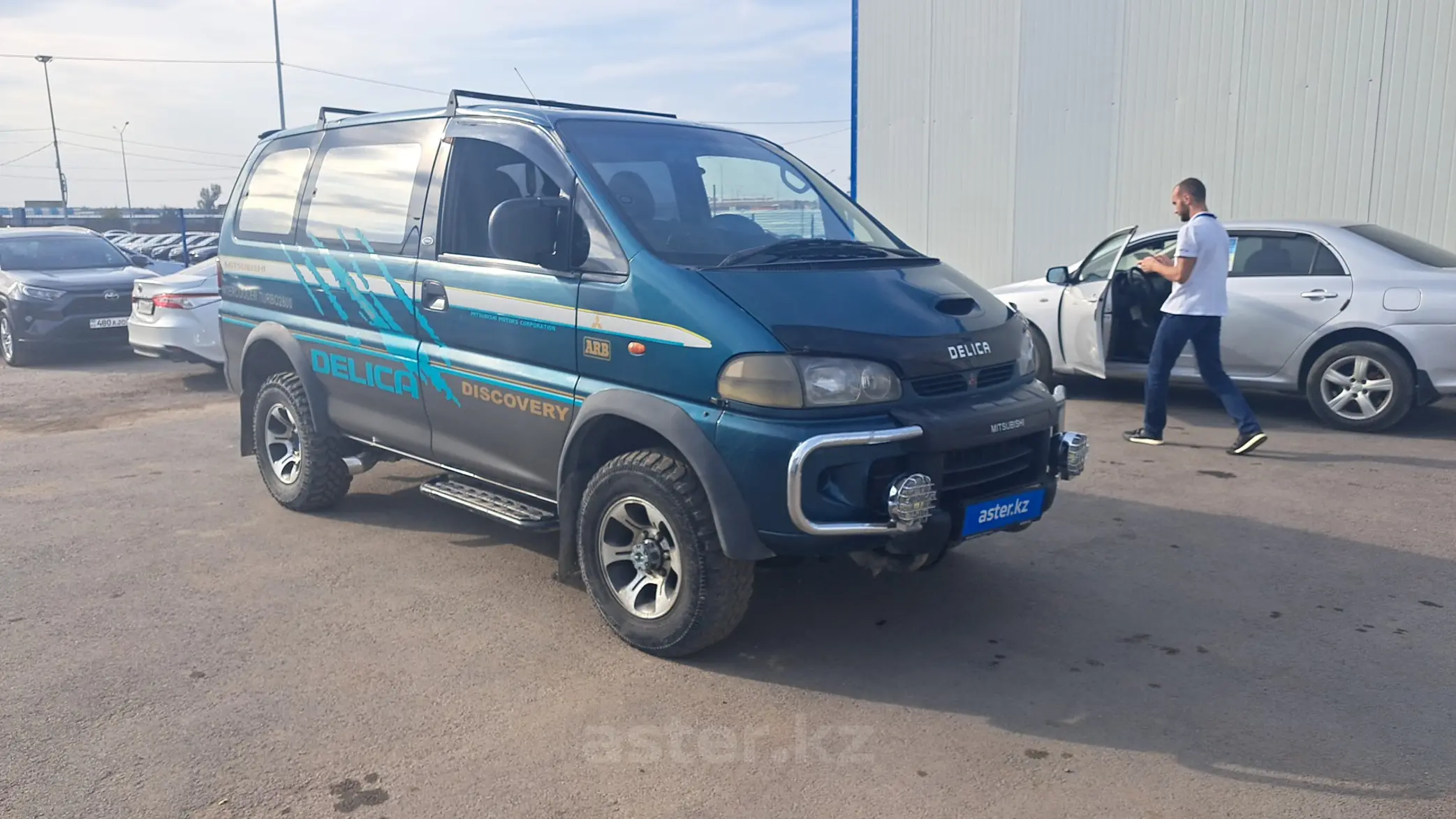 Mitsubishi Delica 1995