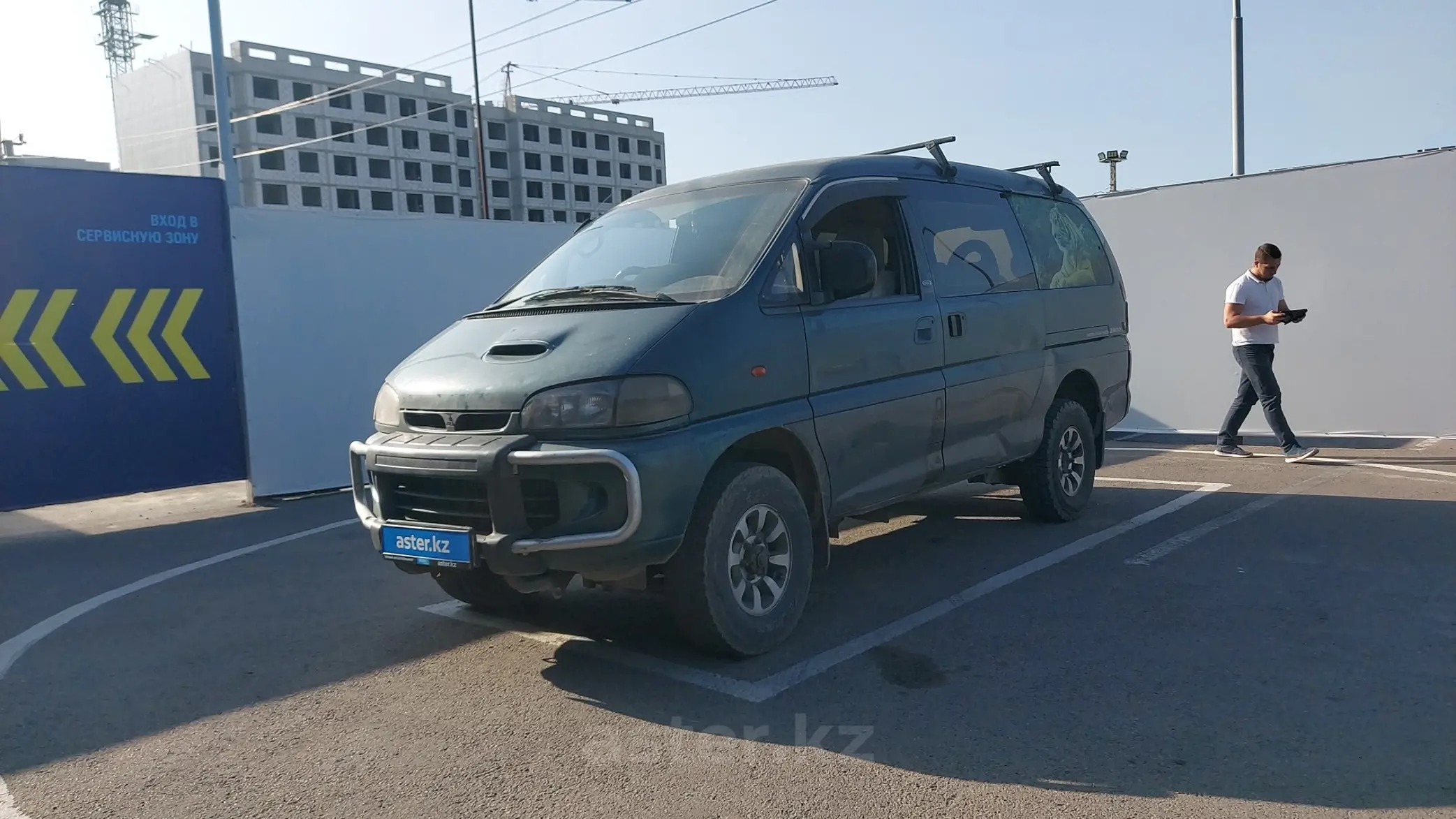 Mitsubishi Delica 1994