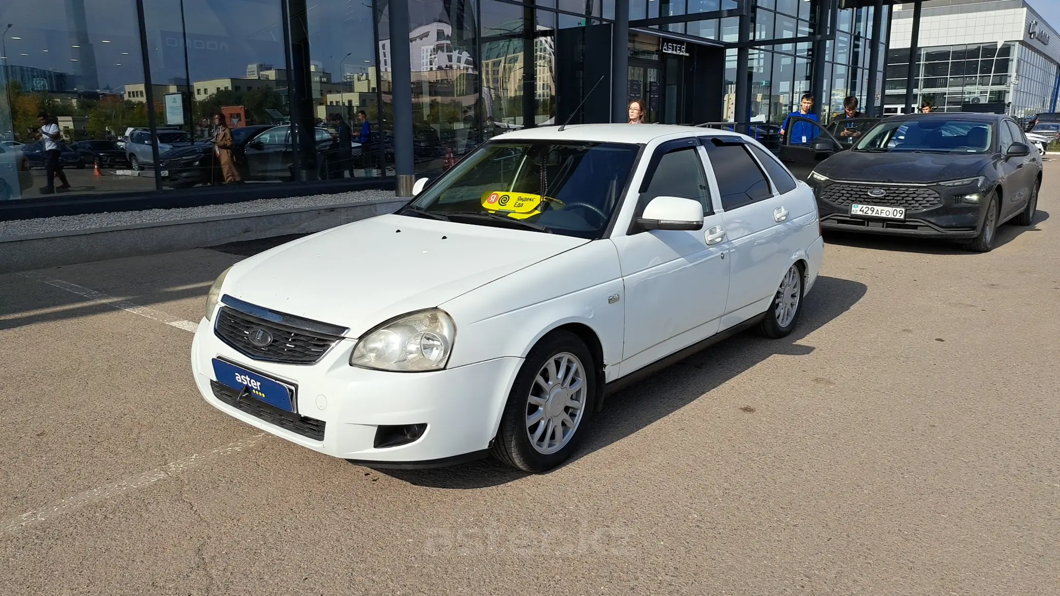 LADA (ВАЗ) Priora 2013