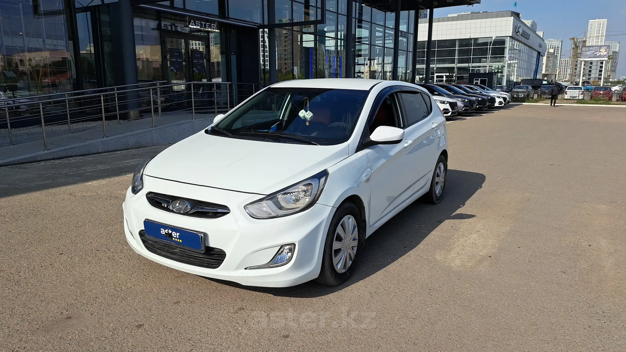 Hyundai Accent 2014