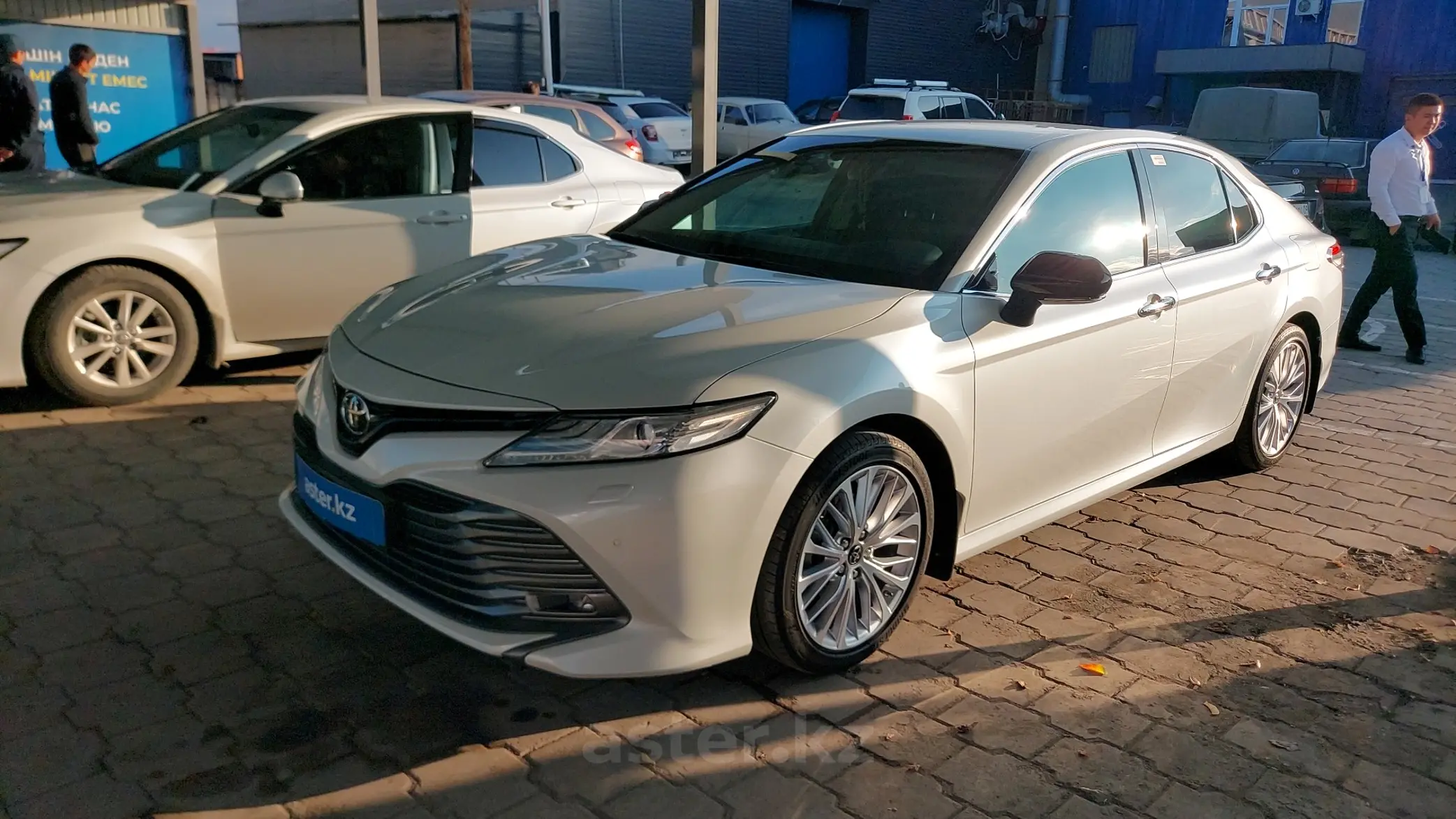 Toyota Camry 2019