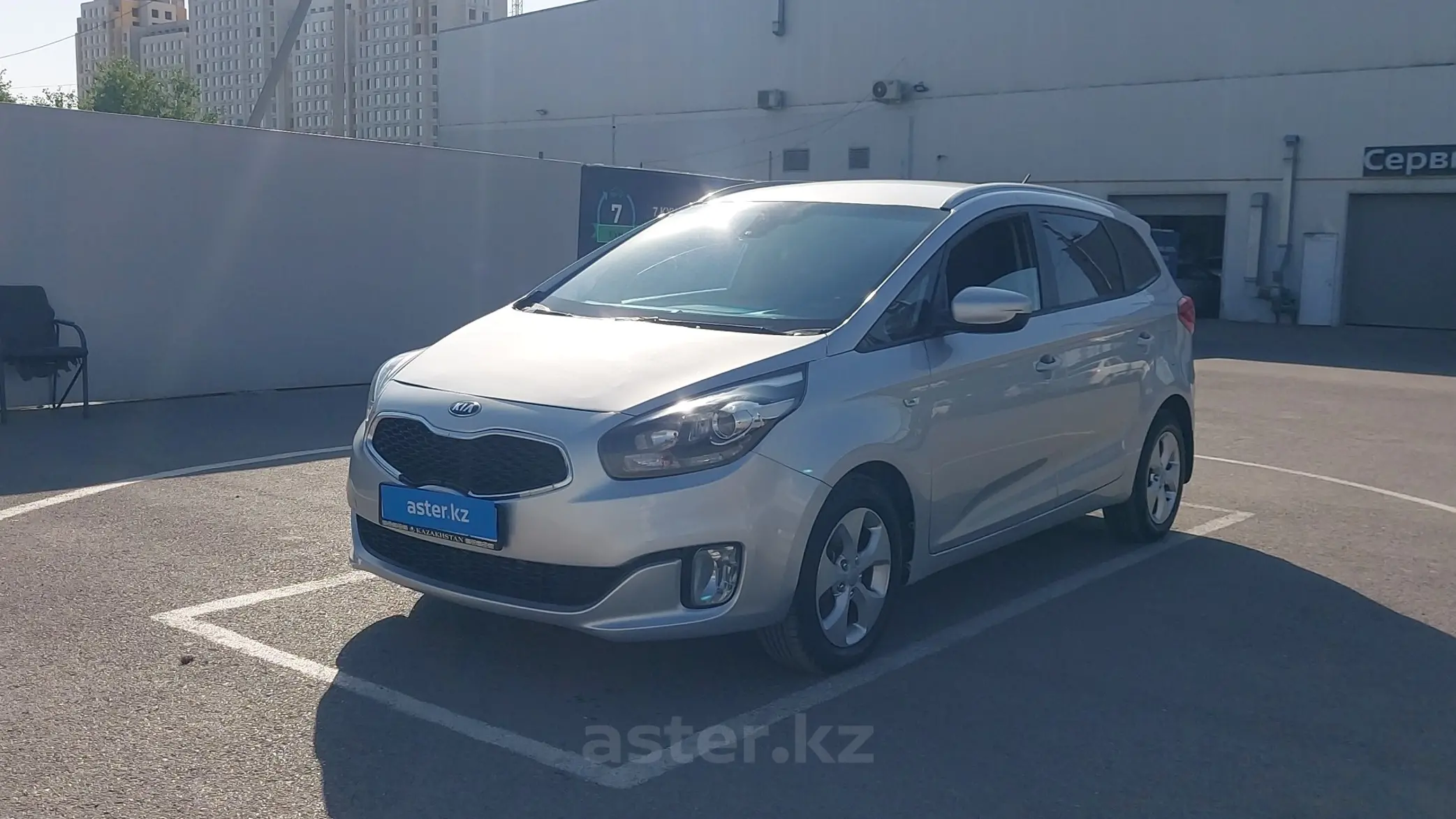 Kia Carens 2013