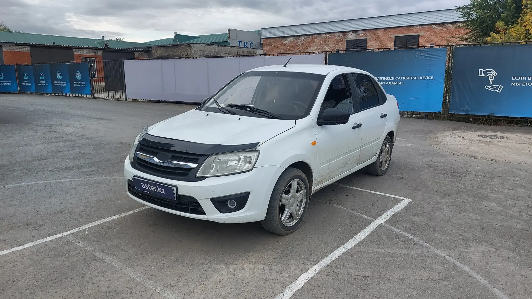 LADA (ВАЗ) Granta 2015