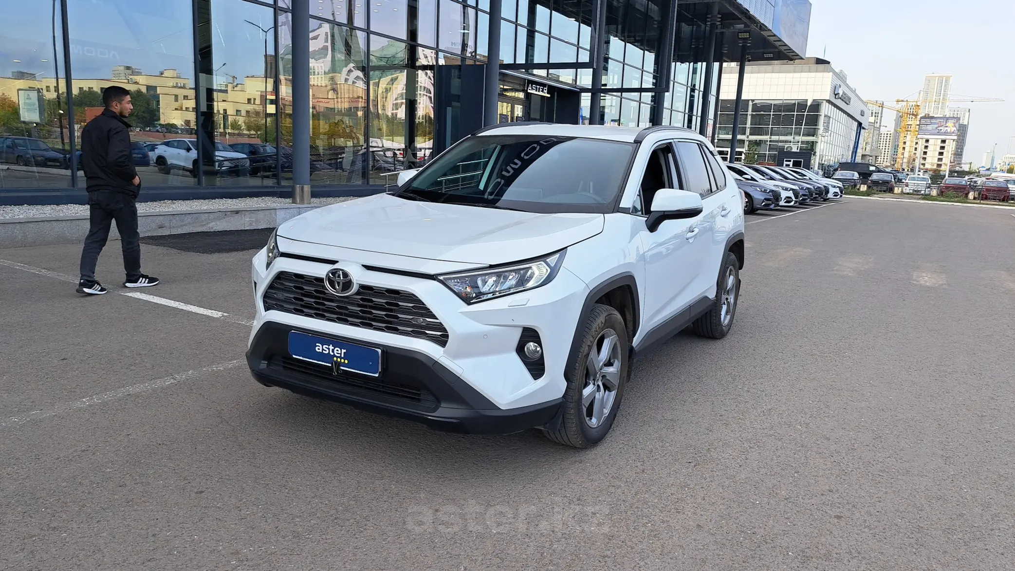 Toyota RAV4 2021