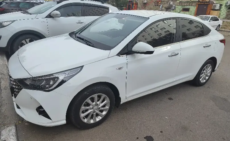 Hyundai Accent 2020 года за 8 900 000 тг. в Астана