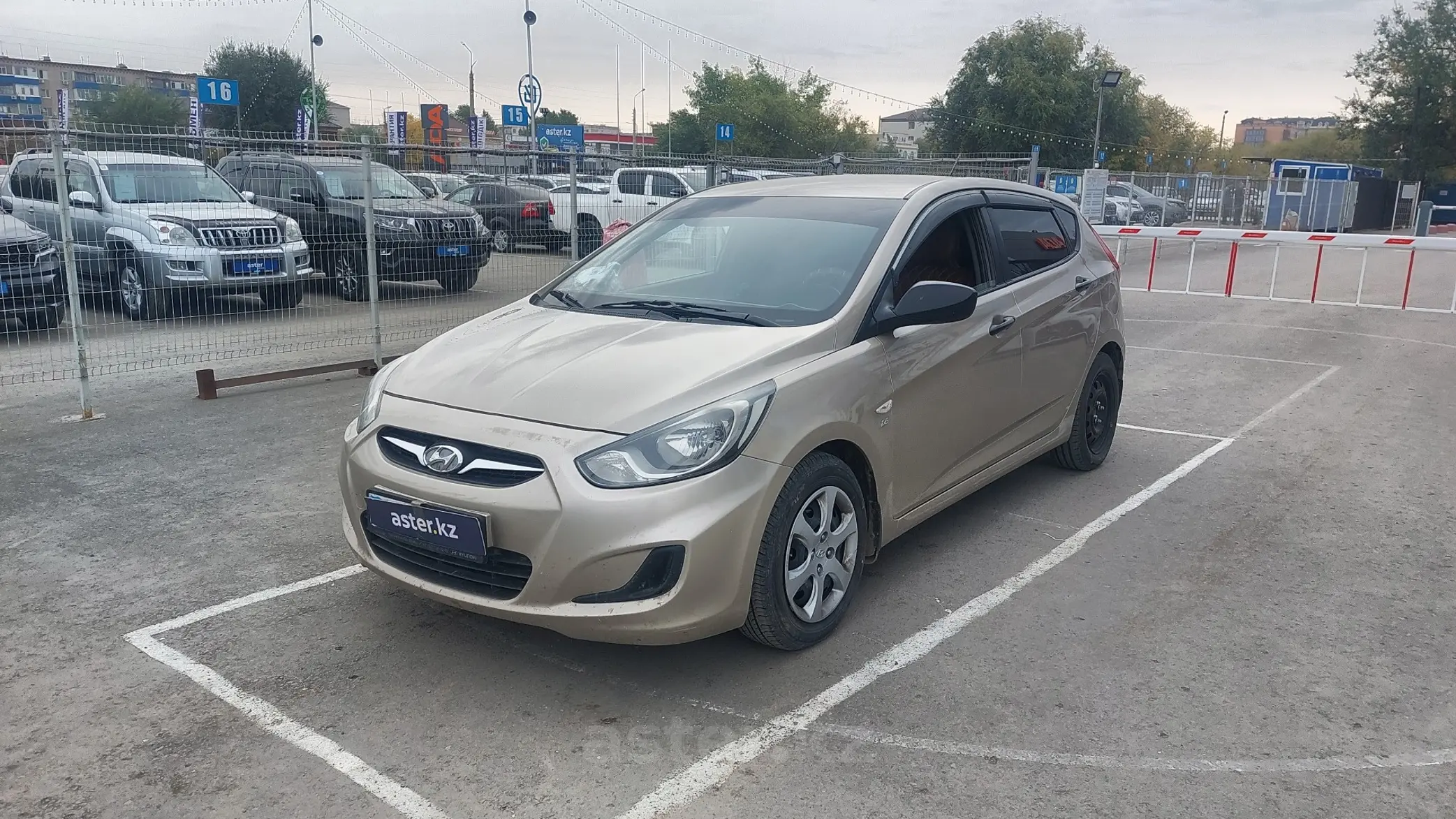 Hyundai Accent 2014