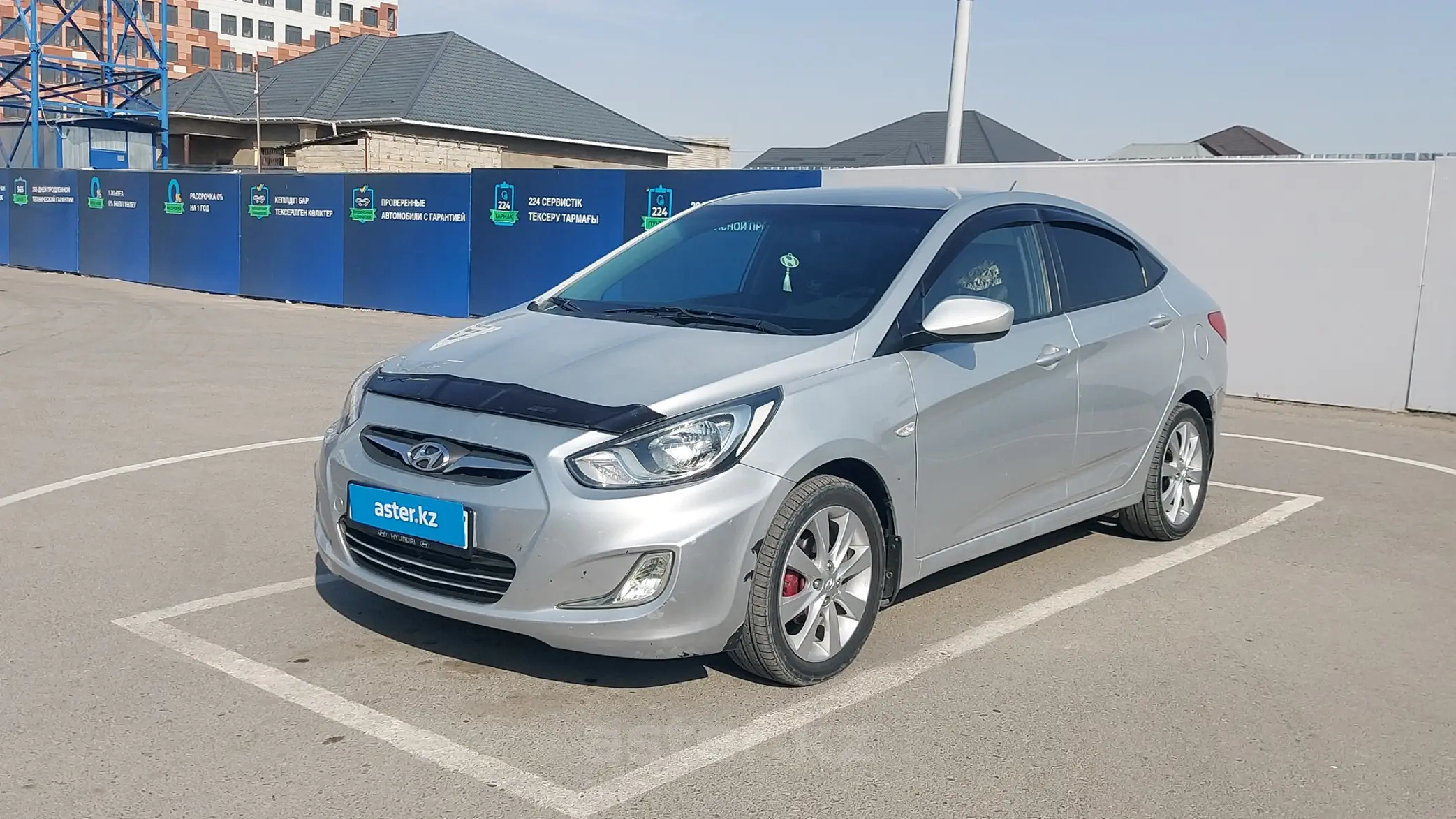 Hyundai Accent 2013