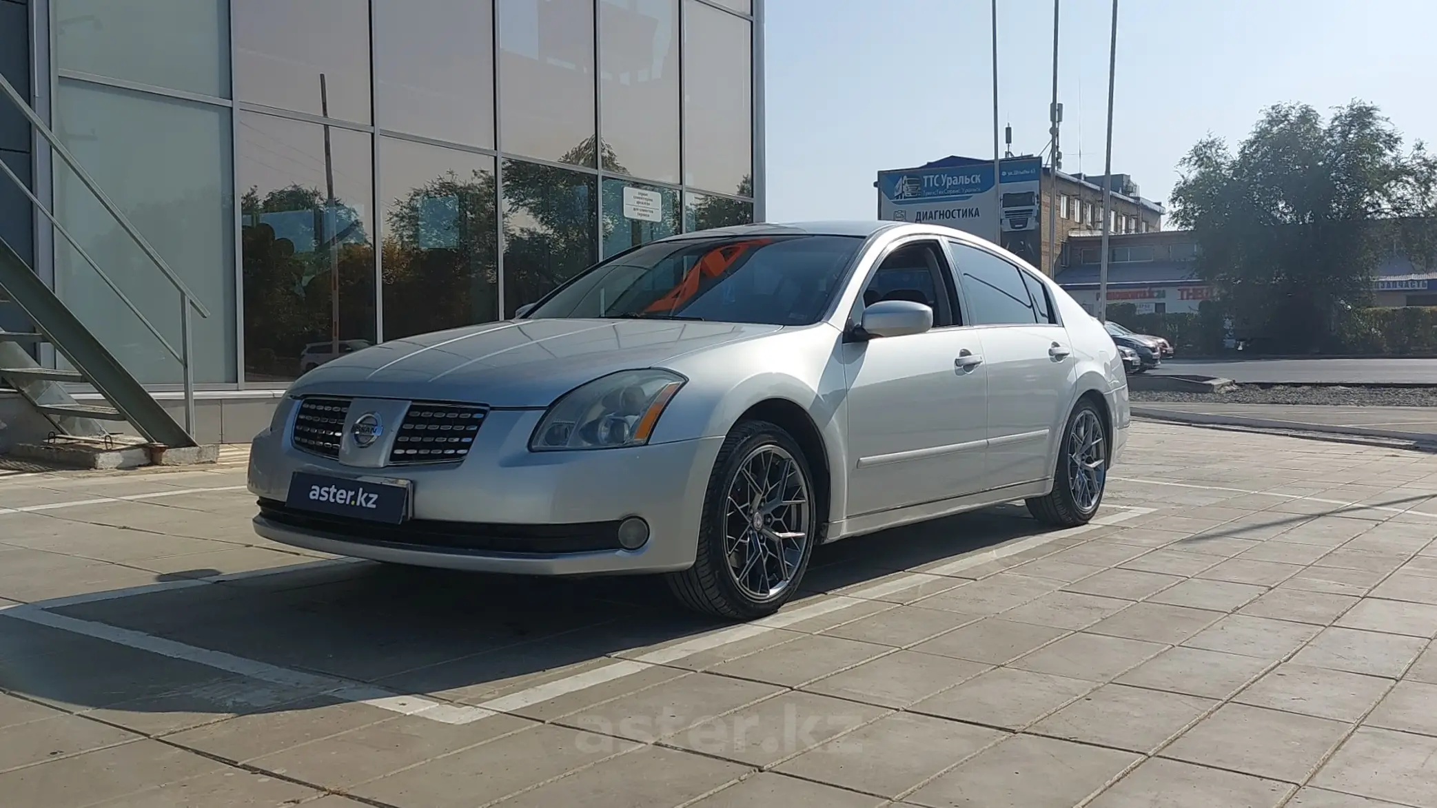 Nissan Maxima 2004