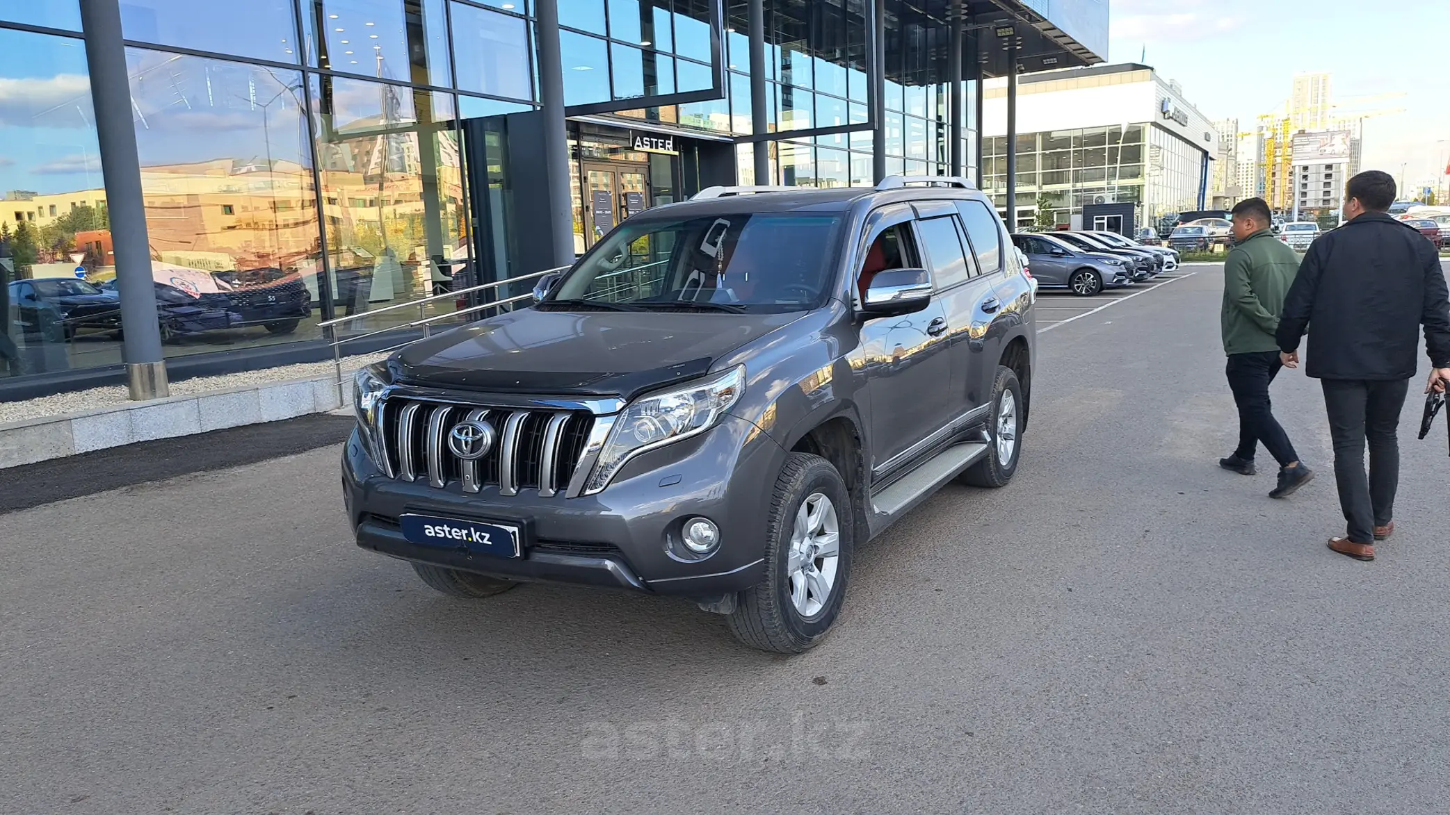 Toyota Land Cruiser Prado 2014