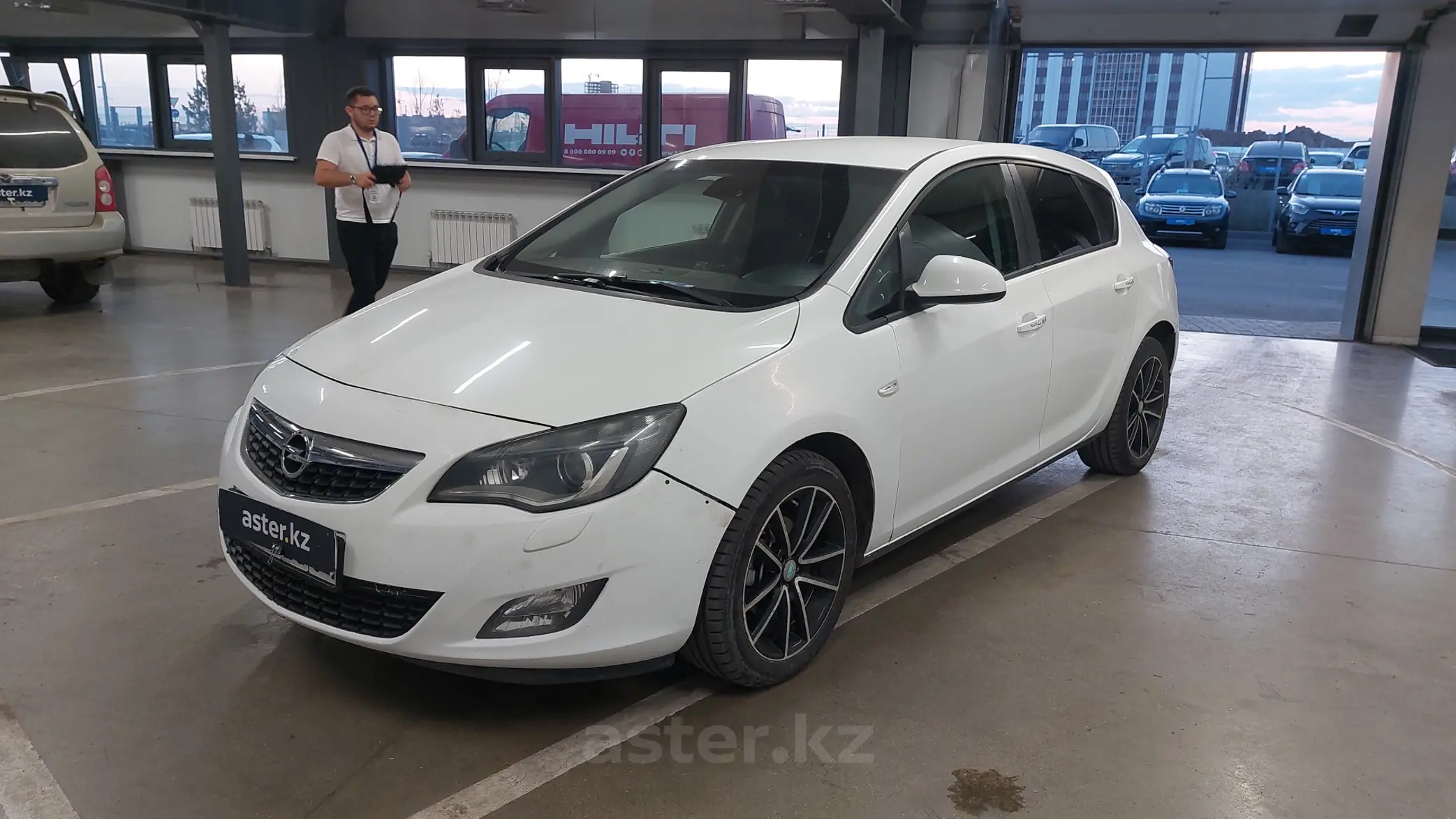 Opel Astra 2012