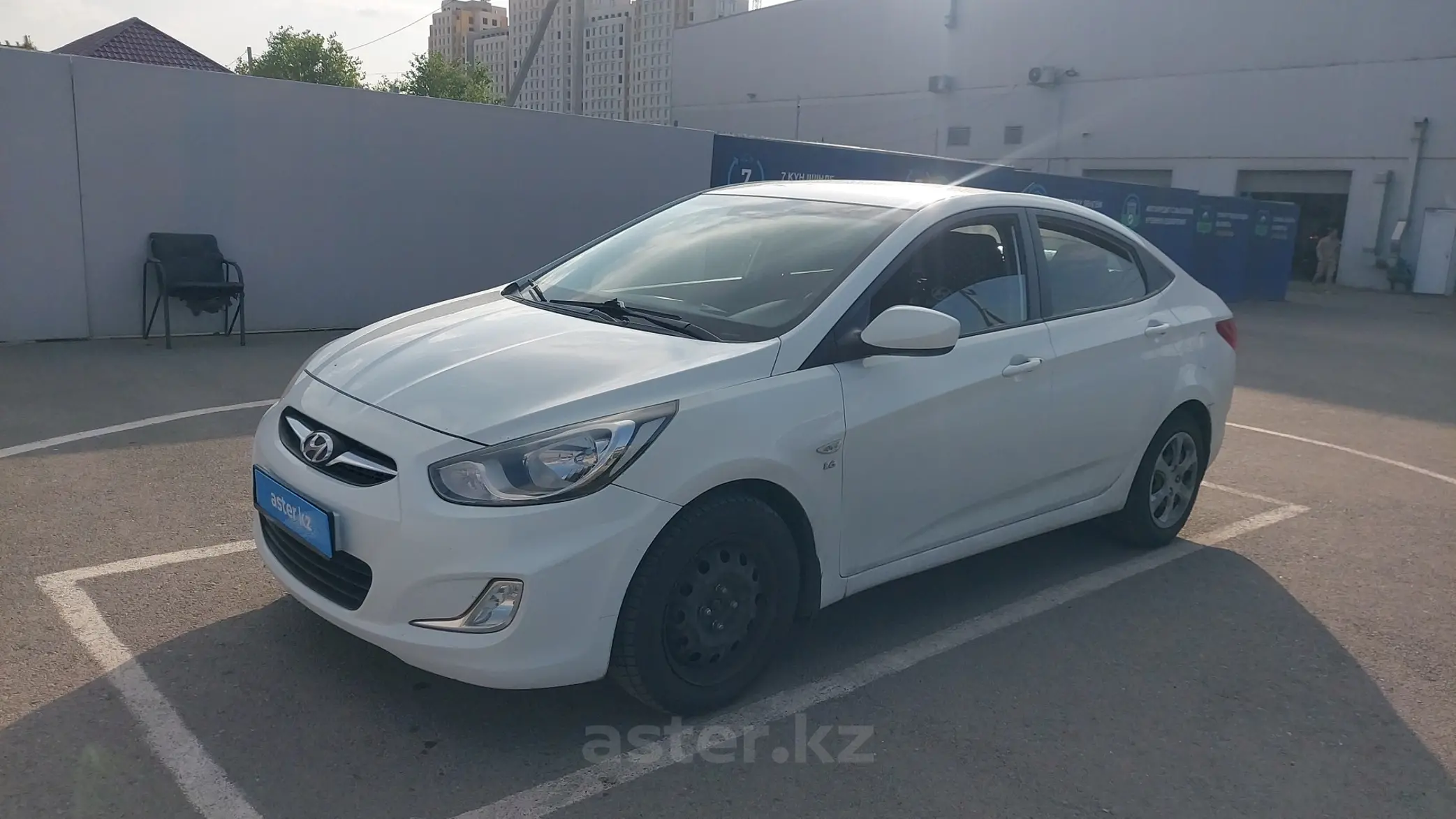 Hyundai Accent 2013