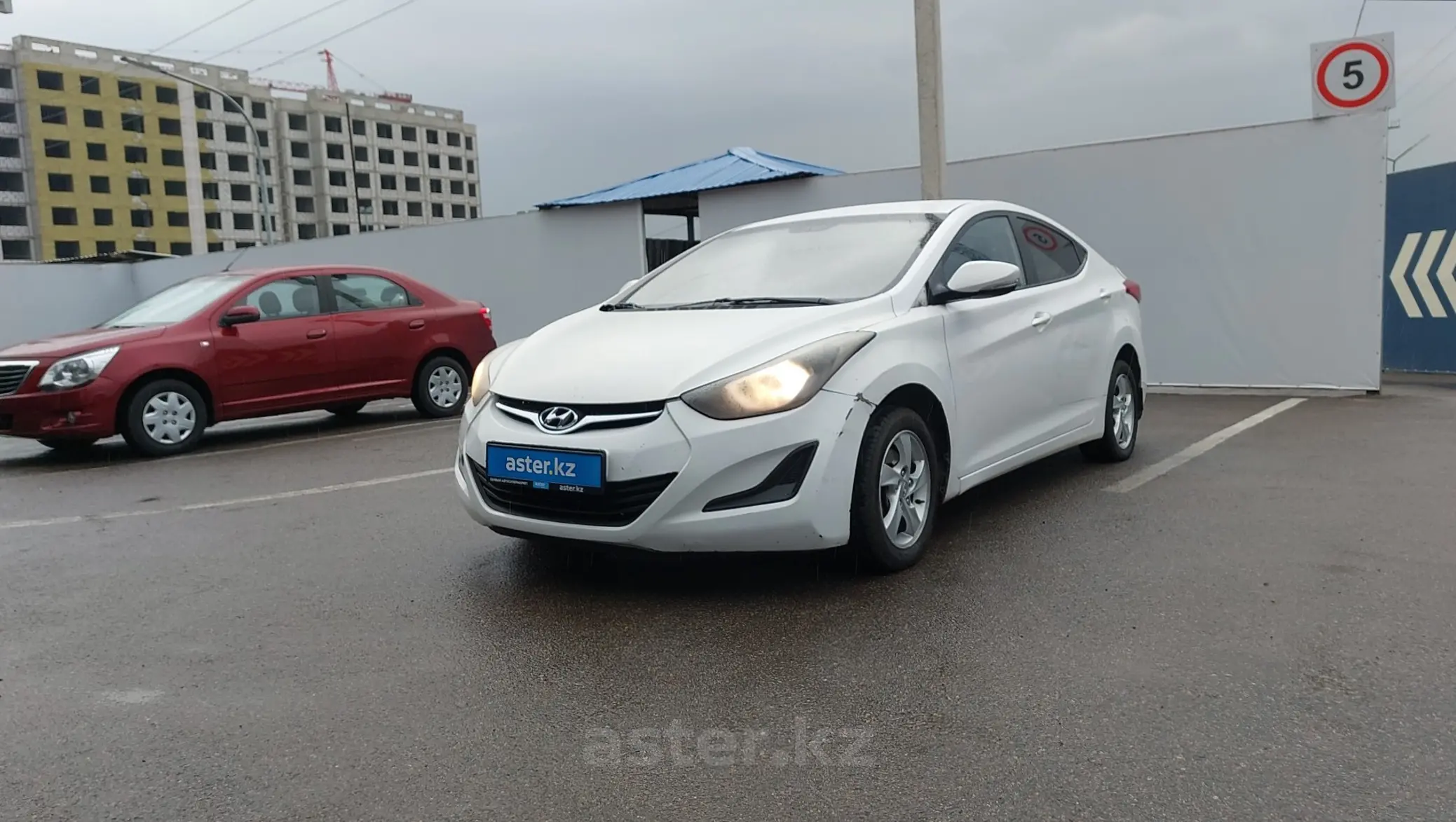 Hyundai Elantra 2014