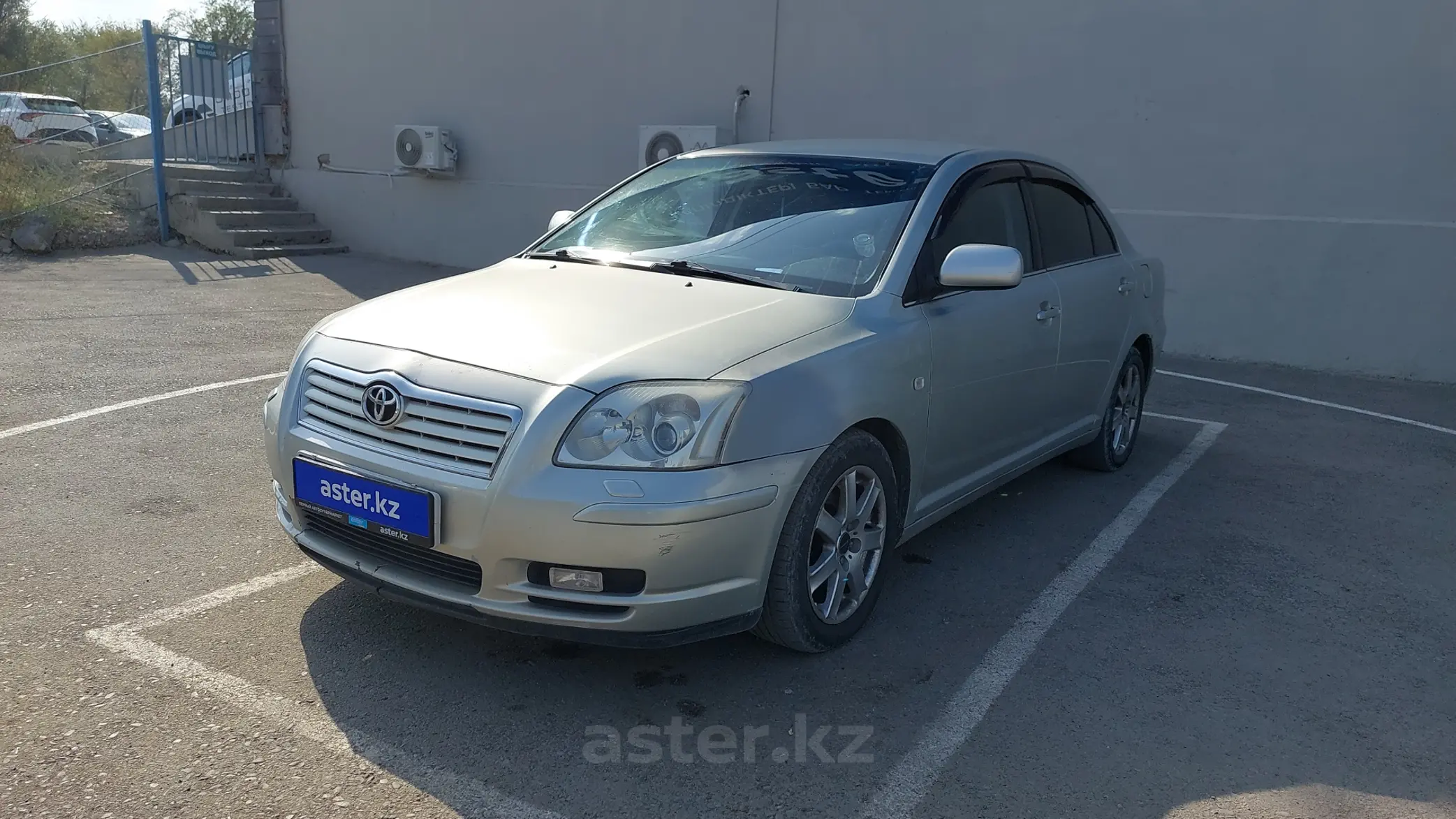 Toyota Avensis 2003