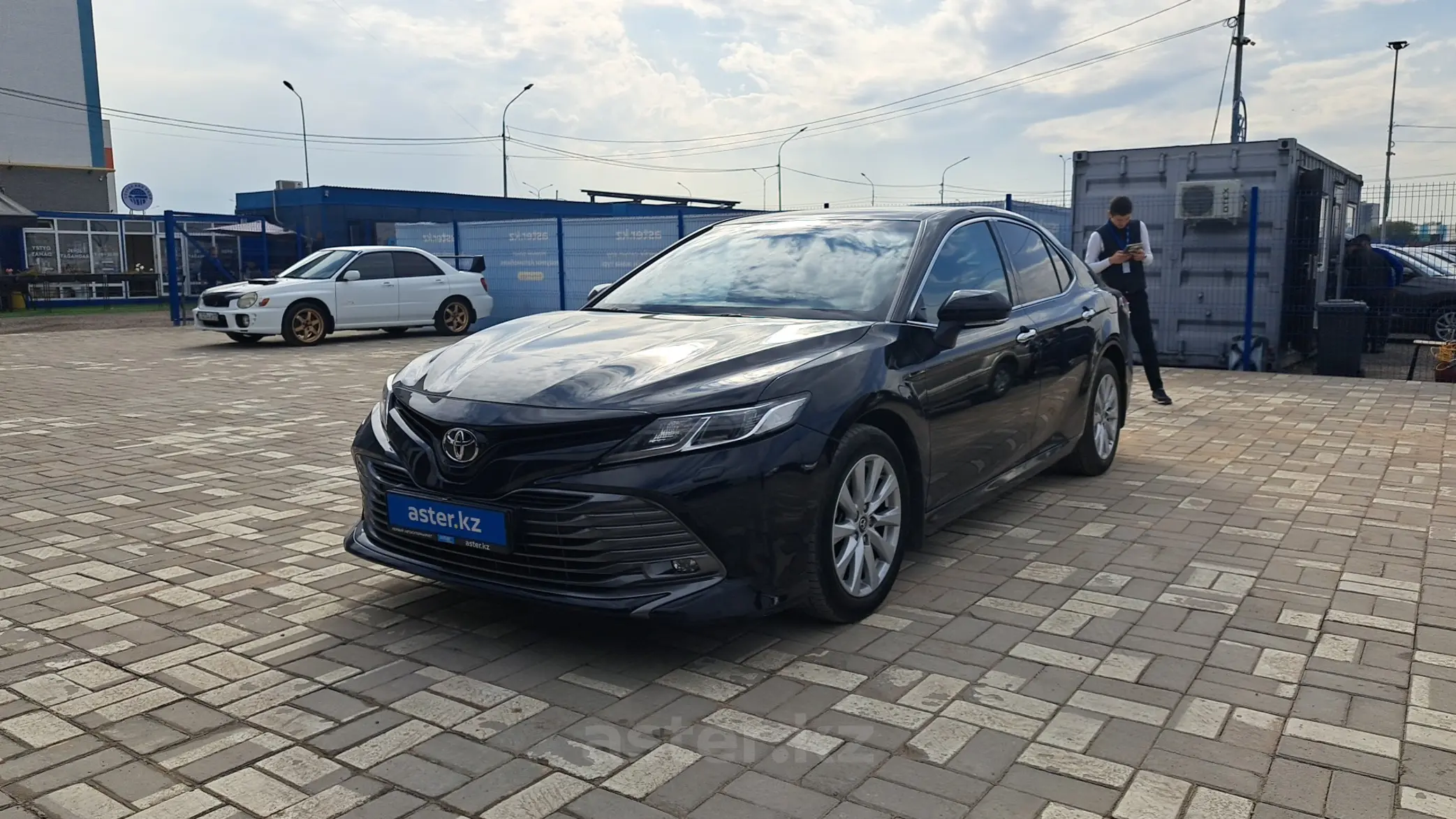 Toyota Camry 2019