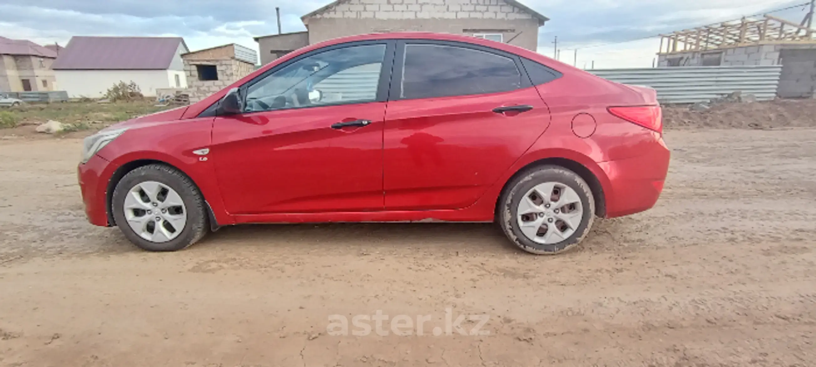 Hyundai Accent 2014