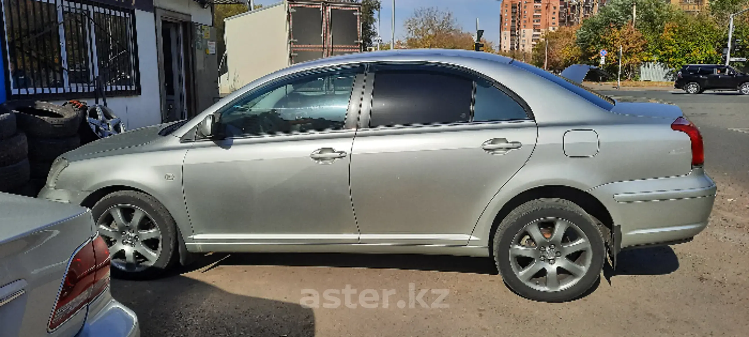 Toyota Avensis 2004