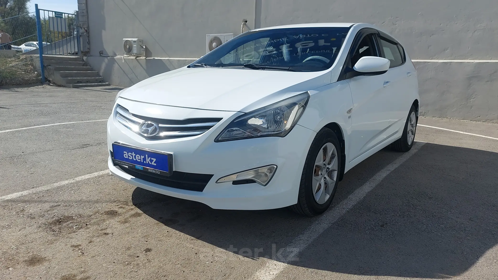 Hyundai Solaris 2014