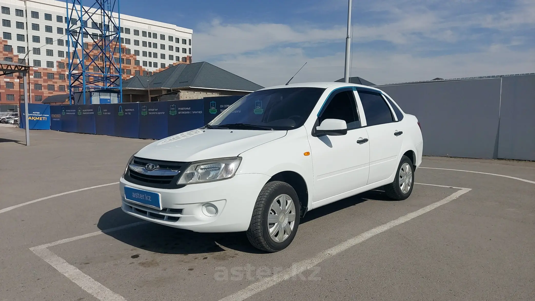 LADA (ВАЗ) Granta 2013