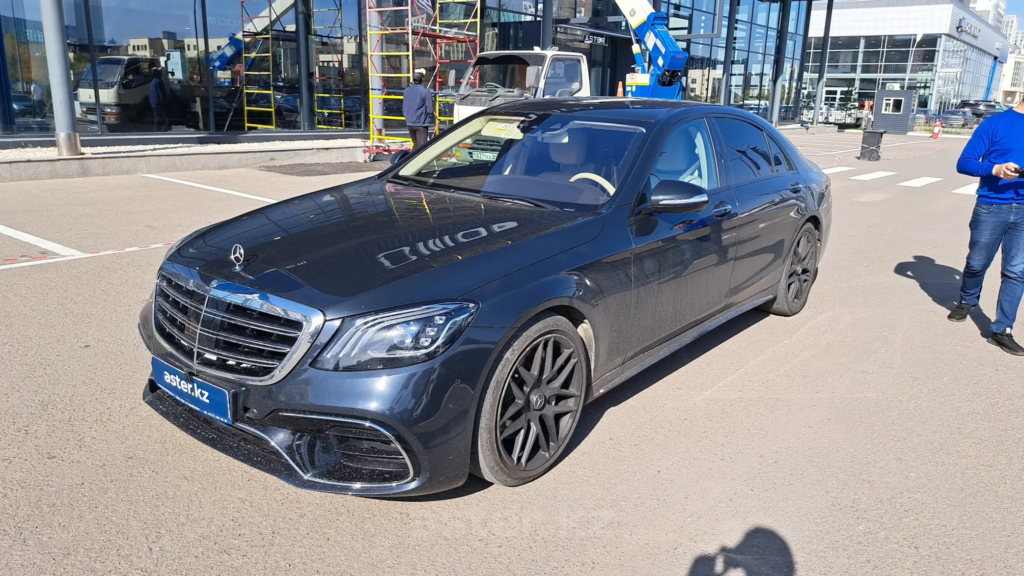 Mercedes-Benz S-Класс 2015