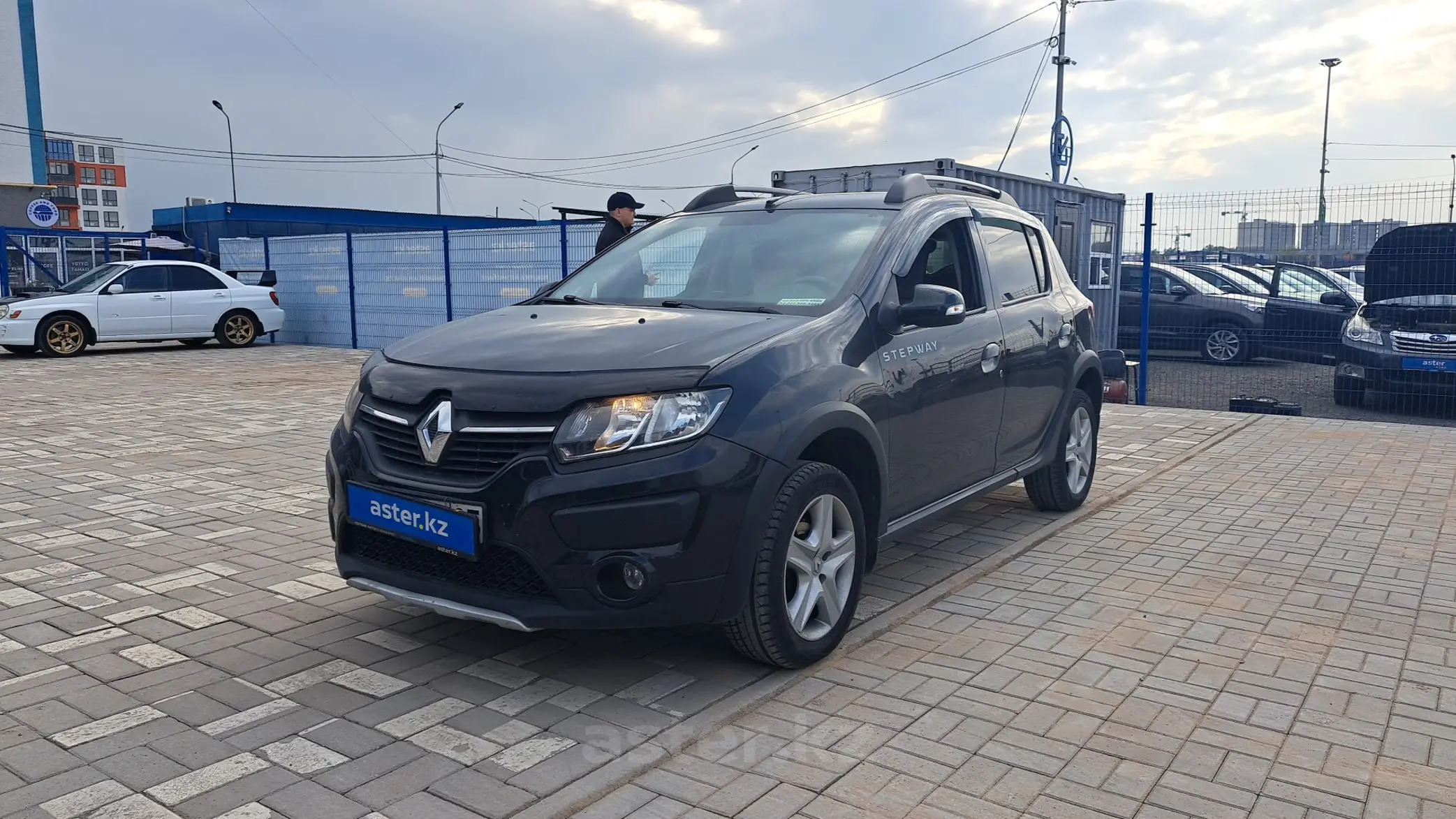 Renault Sandero 2015