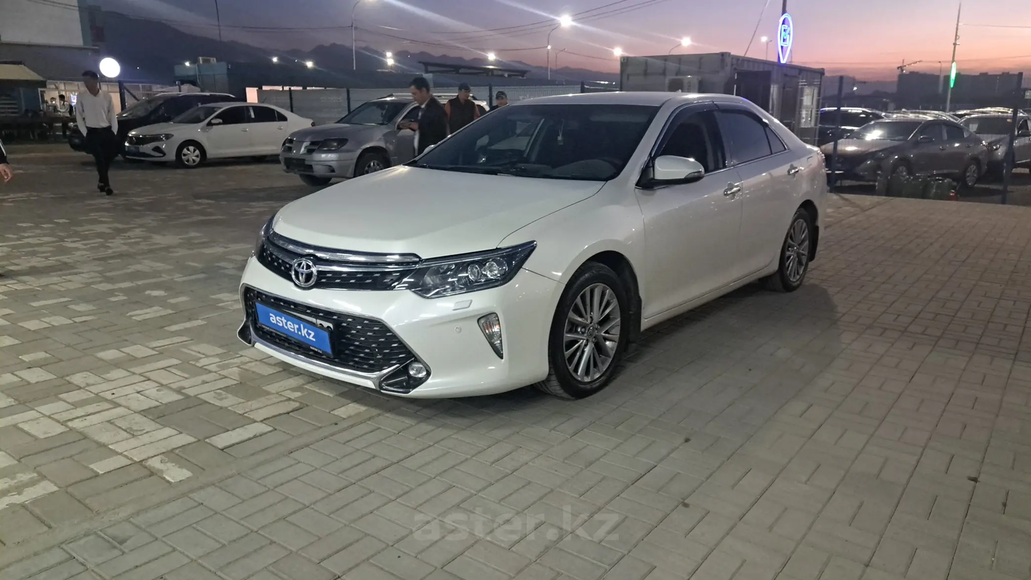 Toyota Camry 2017